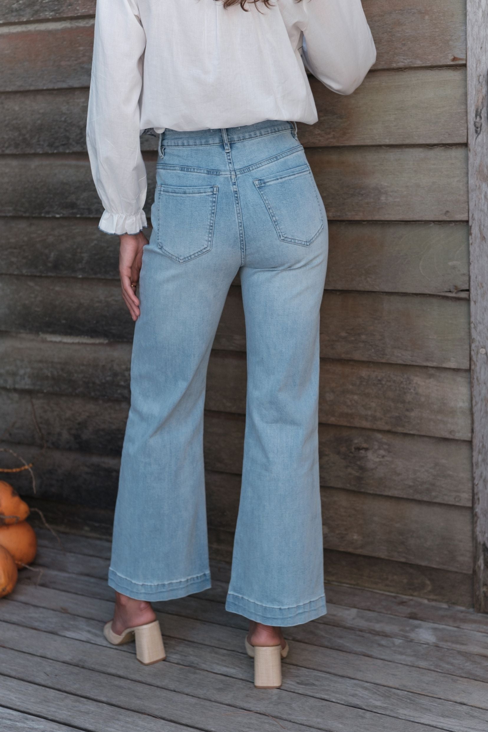 Maison Onado Lou-Anne jean wide bleu délavé taille haute