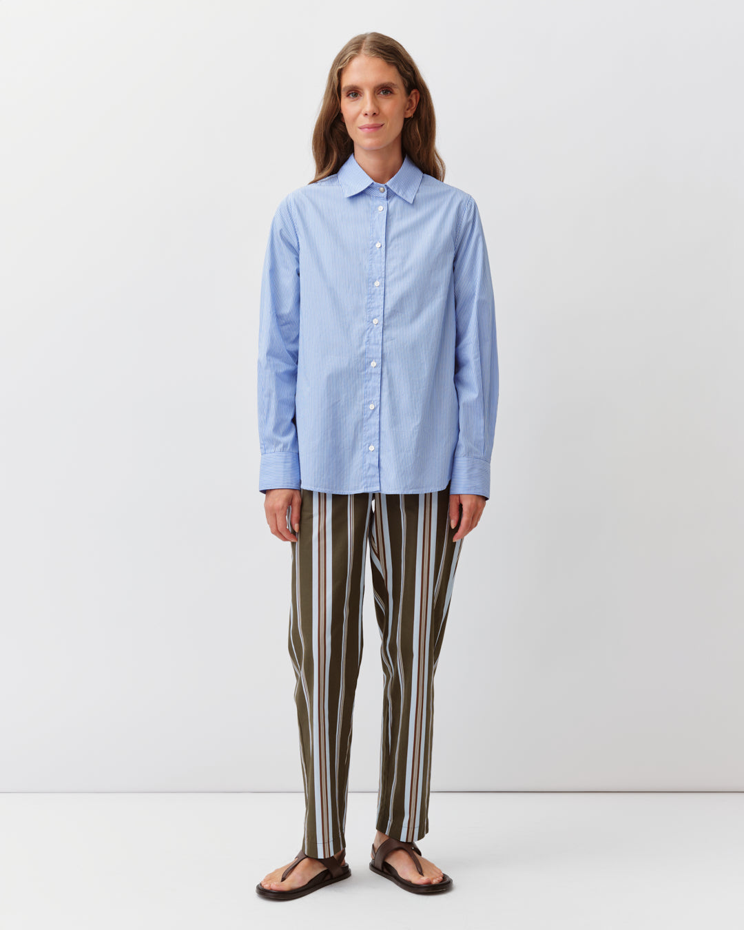 DIEGA CHABA chemise bleue coupe ajustée