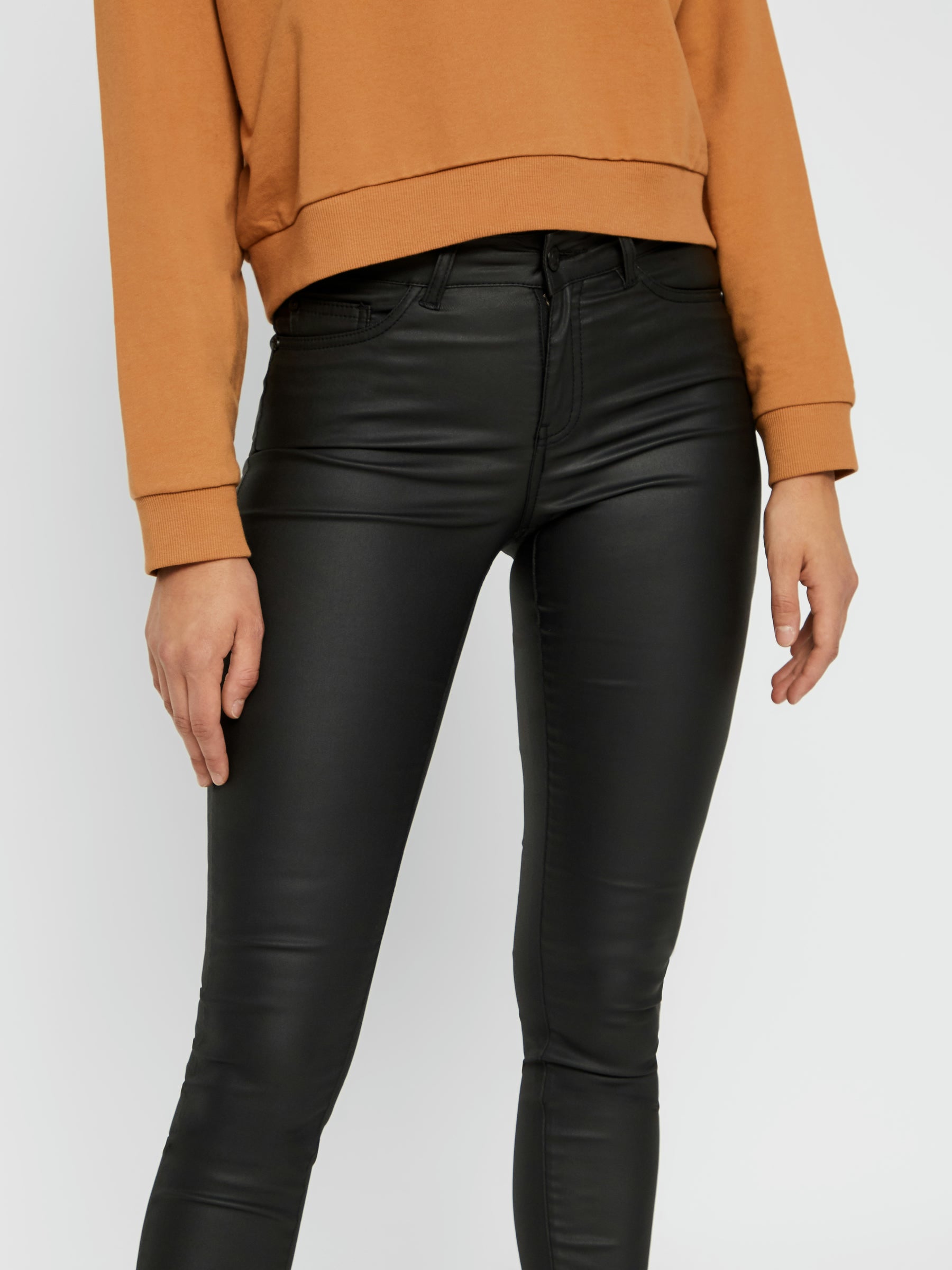 Noisy May Lucy pantalon enduit taille normale stretch