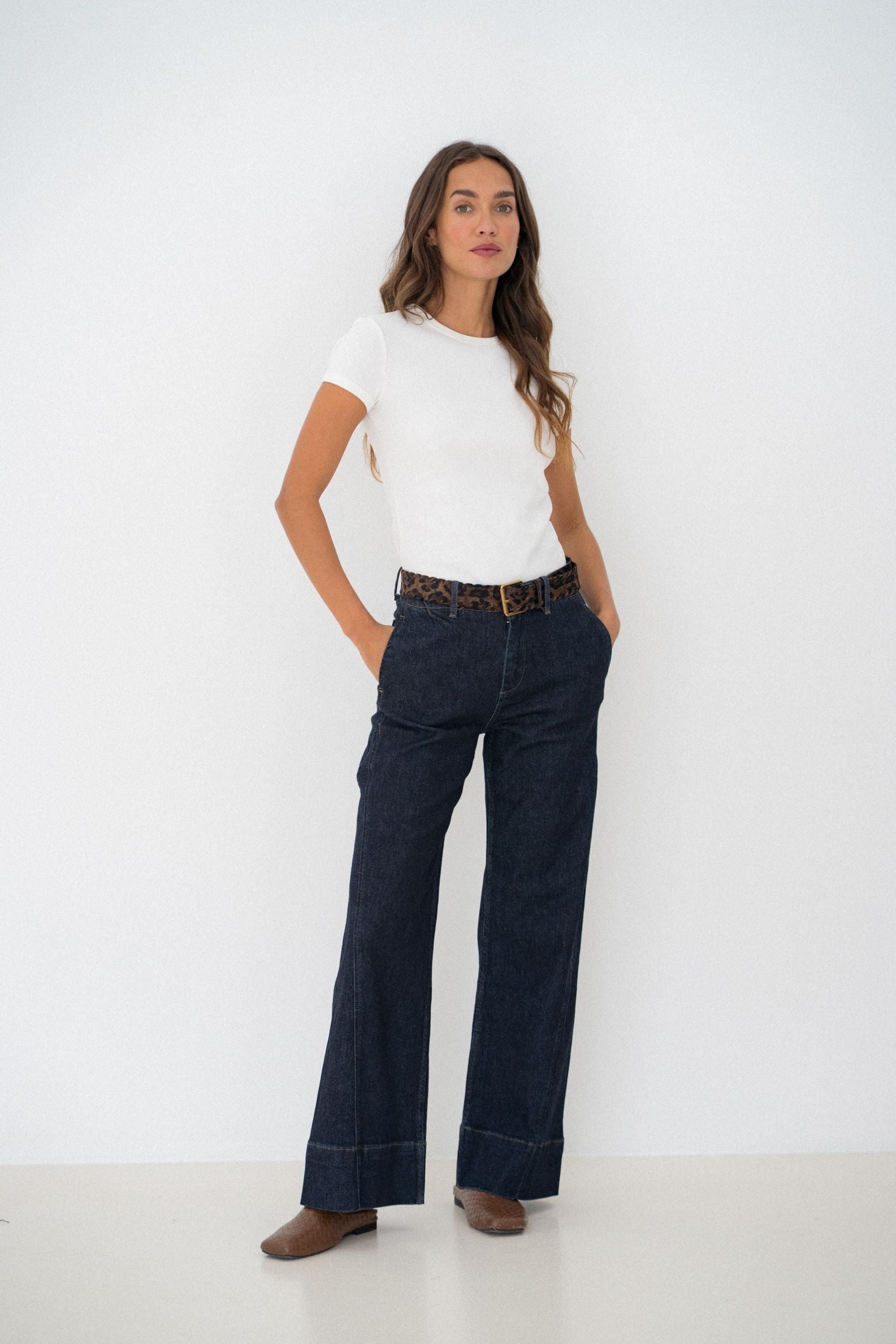 Maison Onado Lucie jean wide leg brut ceinture léopard