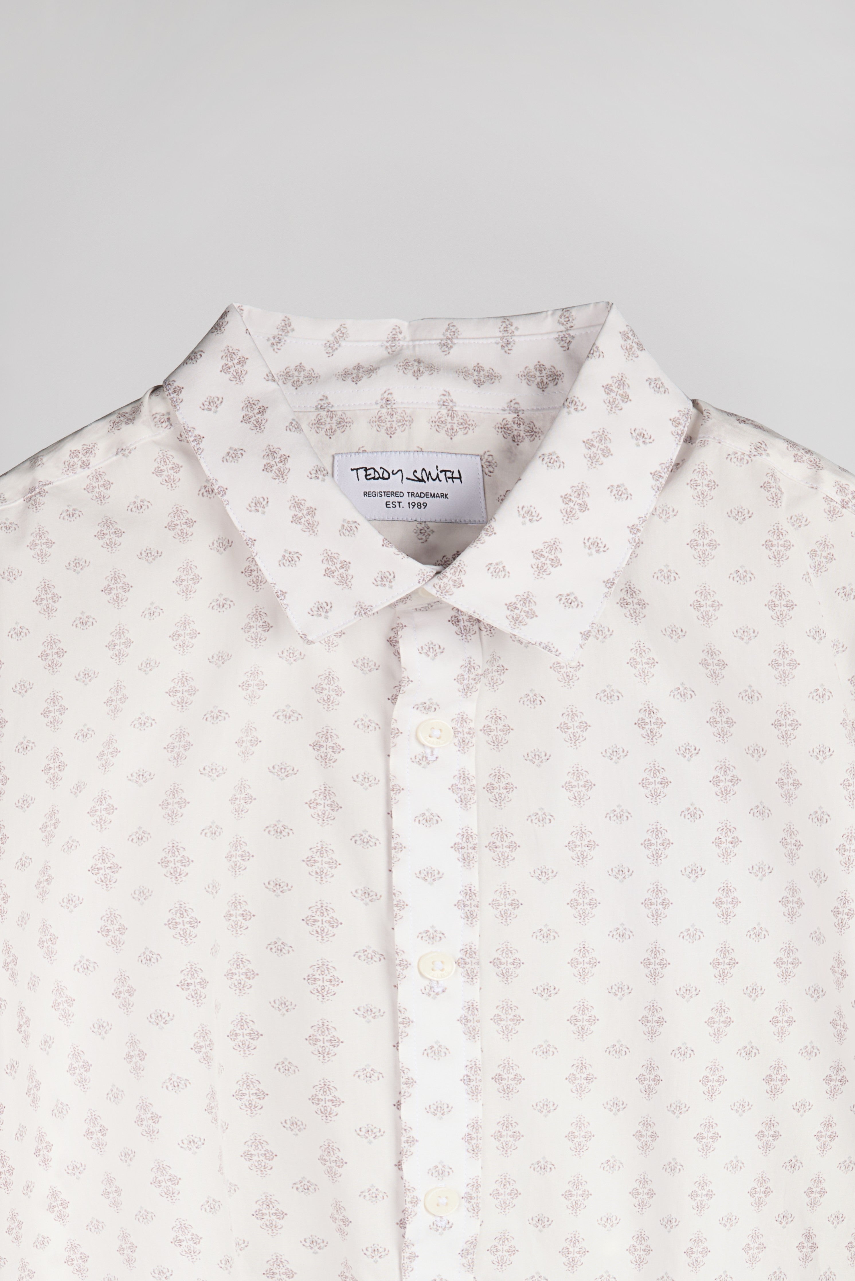 Teddy Smith Cut 2 MC chemise slim blanc cassé coton