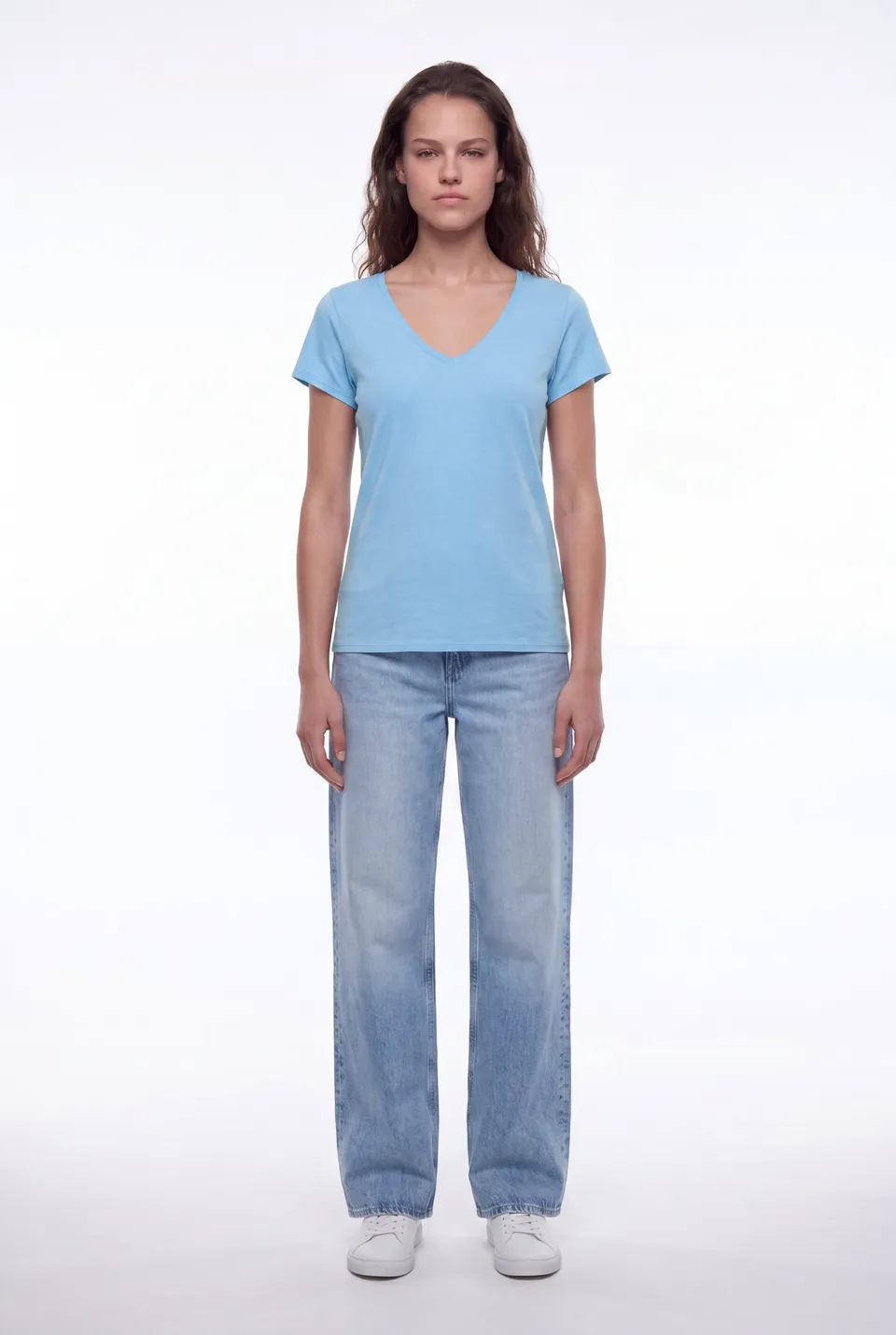 Teddy Smith T-Mia T-Shirt Bleu Ciel Col V Femme Fluide