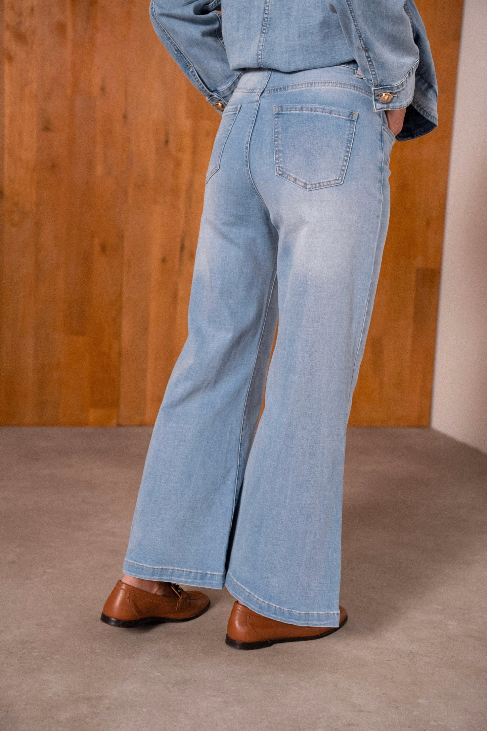 Maison Onado Oféliane jean wide leg délavé clair coton