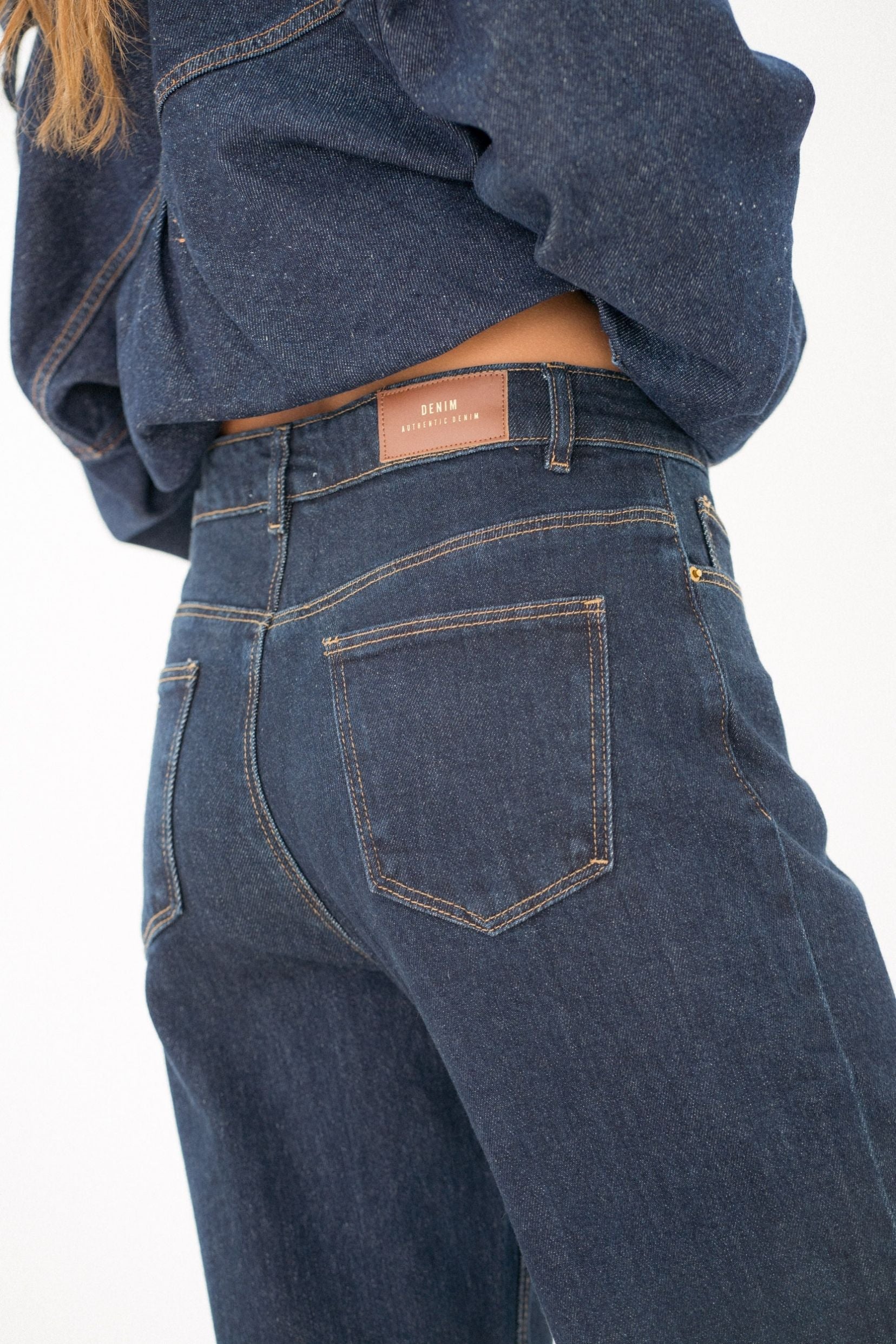 Maison Onado Haily jean droit brut foncé revers