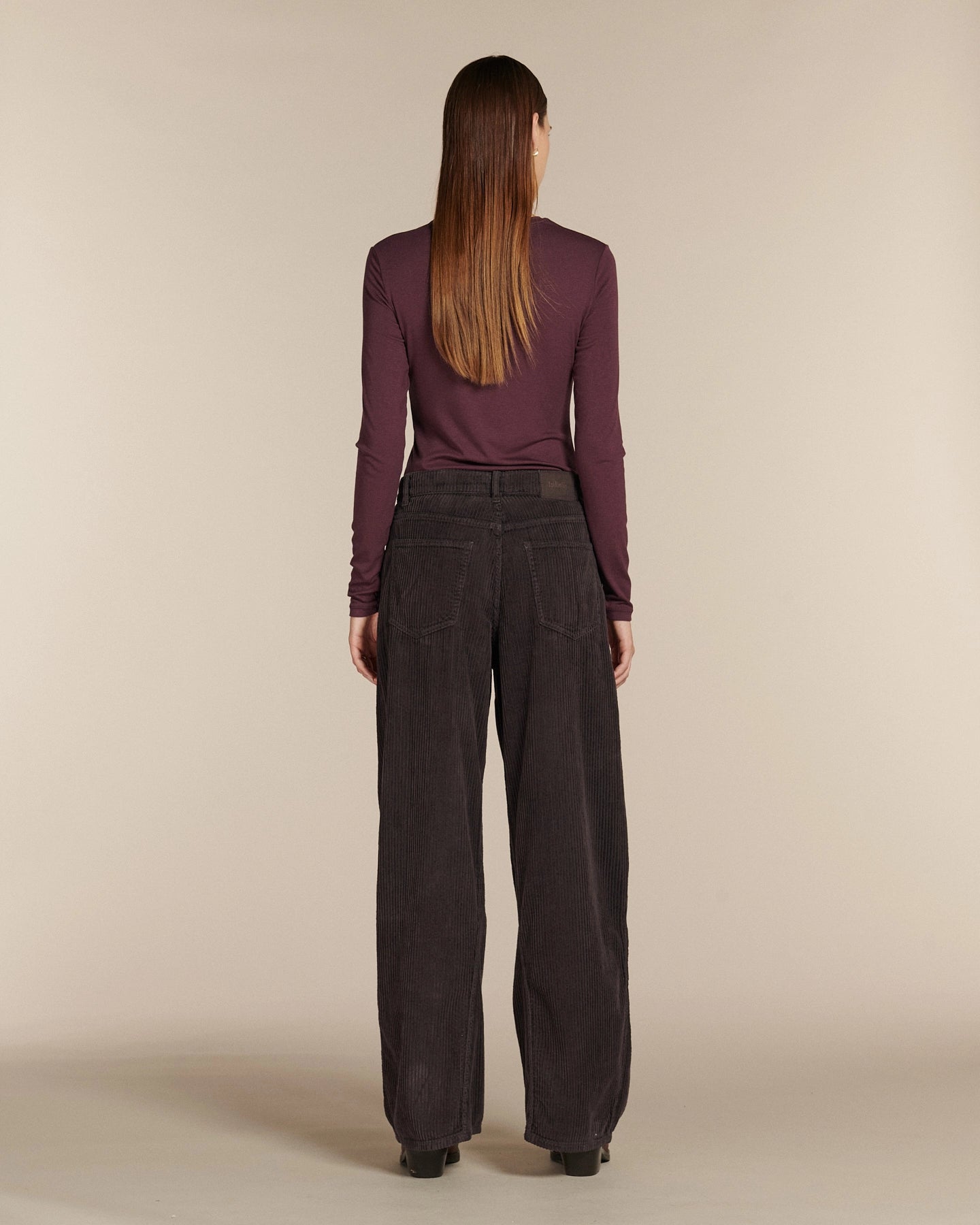 Labdip Orson Truffle pantalon velours barrel