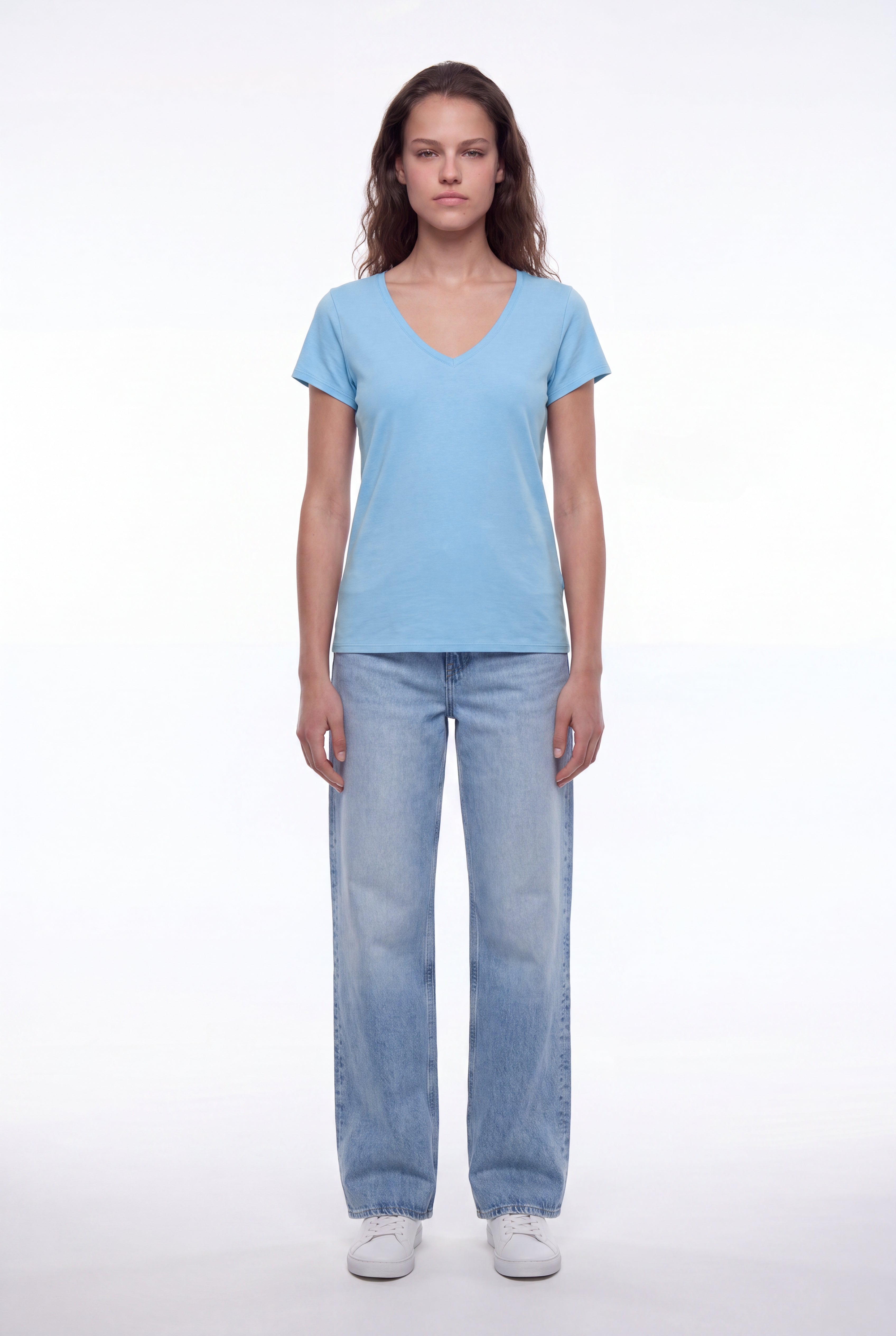Teddy Smith T-Mia T-Shirt Bleu Ciel Col V Femme Fluide
