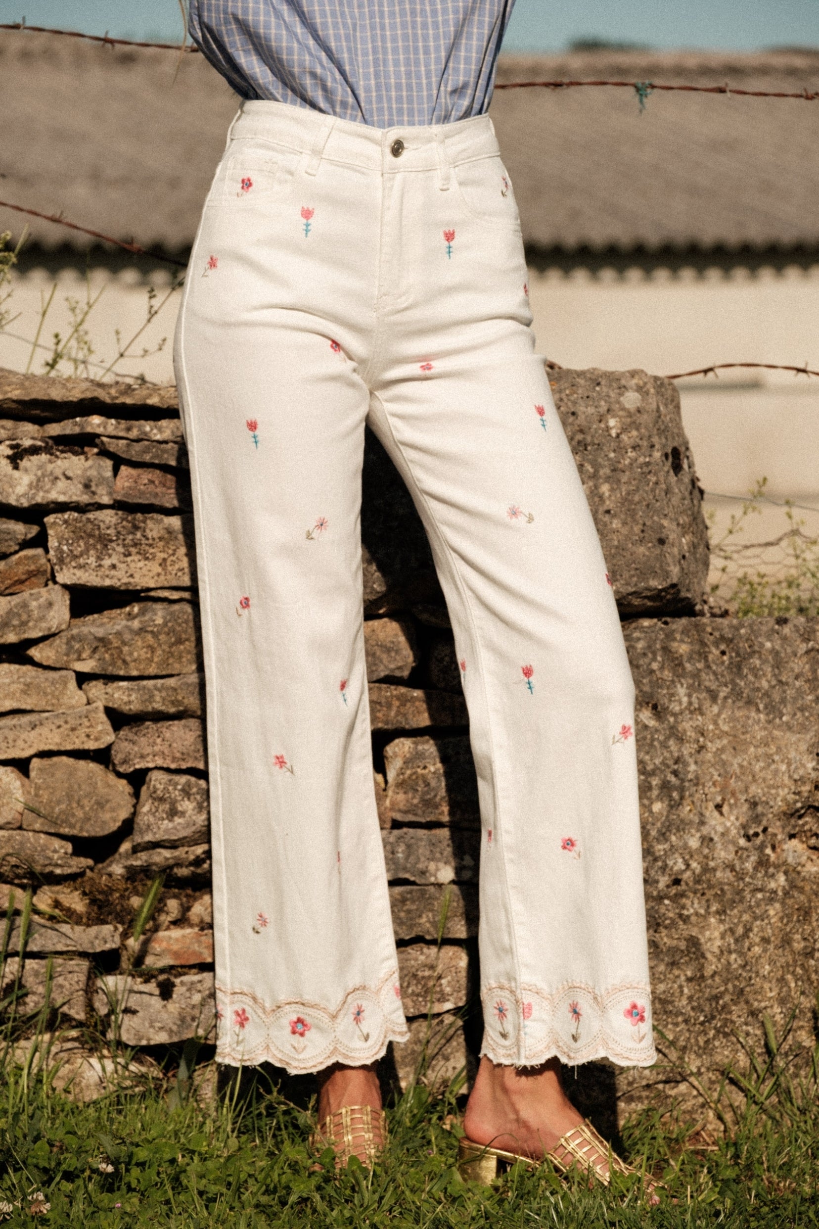 Maison Onado Livi jean wide leg écru brodé