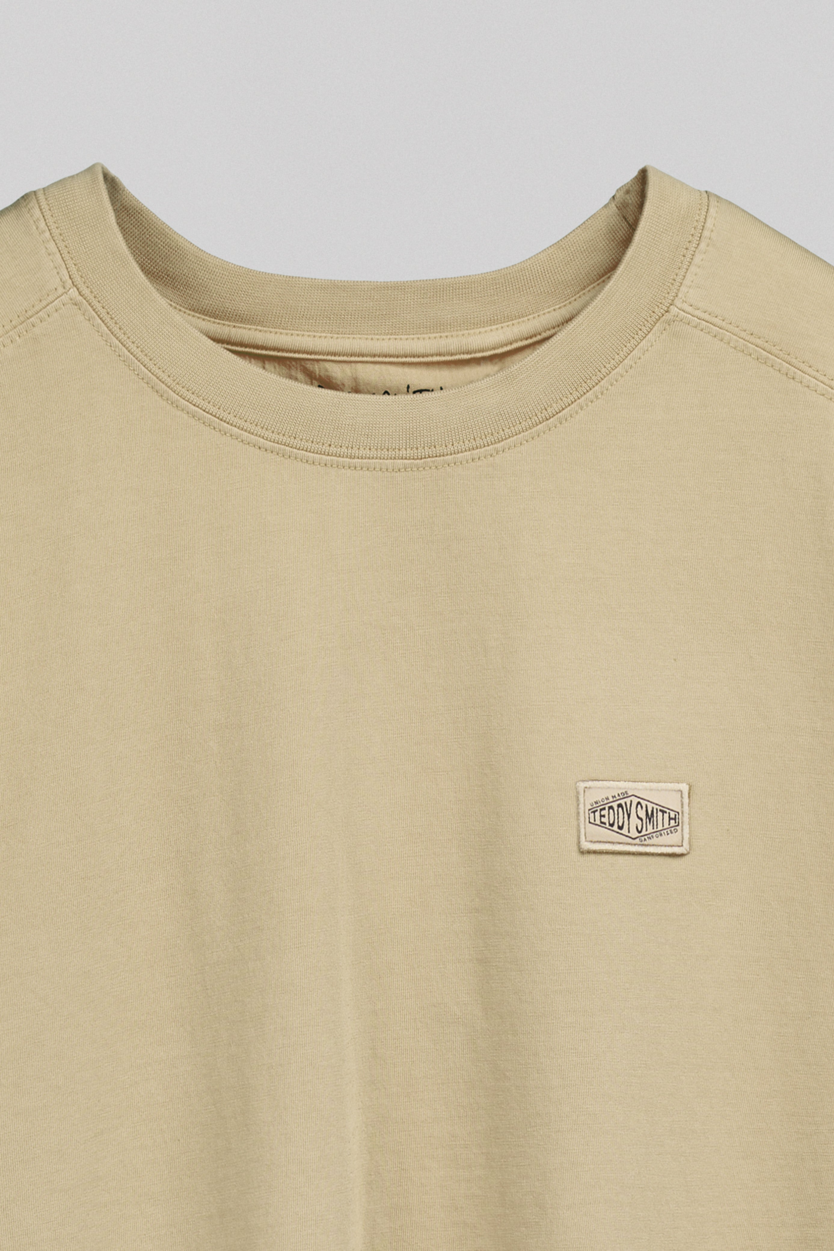Teddy Smith T-Nateo MC Wolf Beige t-shirt ample coton lourd