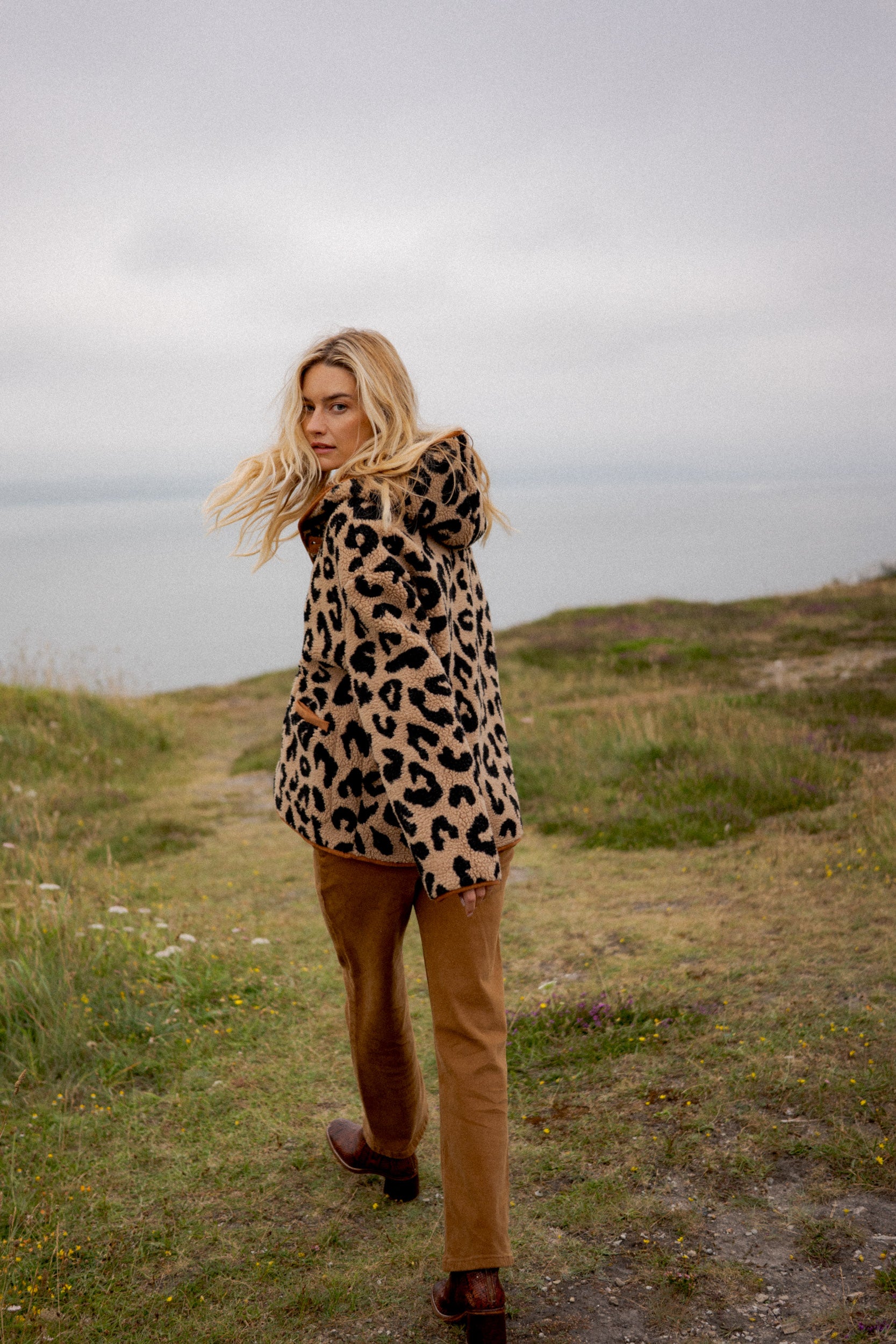 Maison Onado Tatiana manteau réversible léopard camel