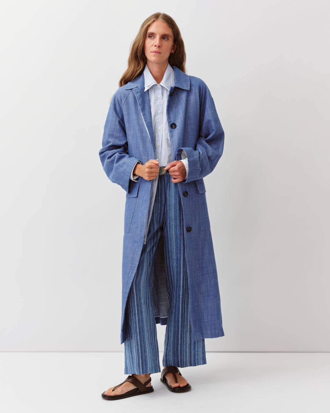 Diega Malazo manteau jean bleu coupe droite