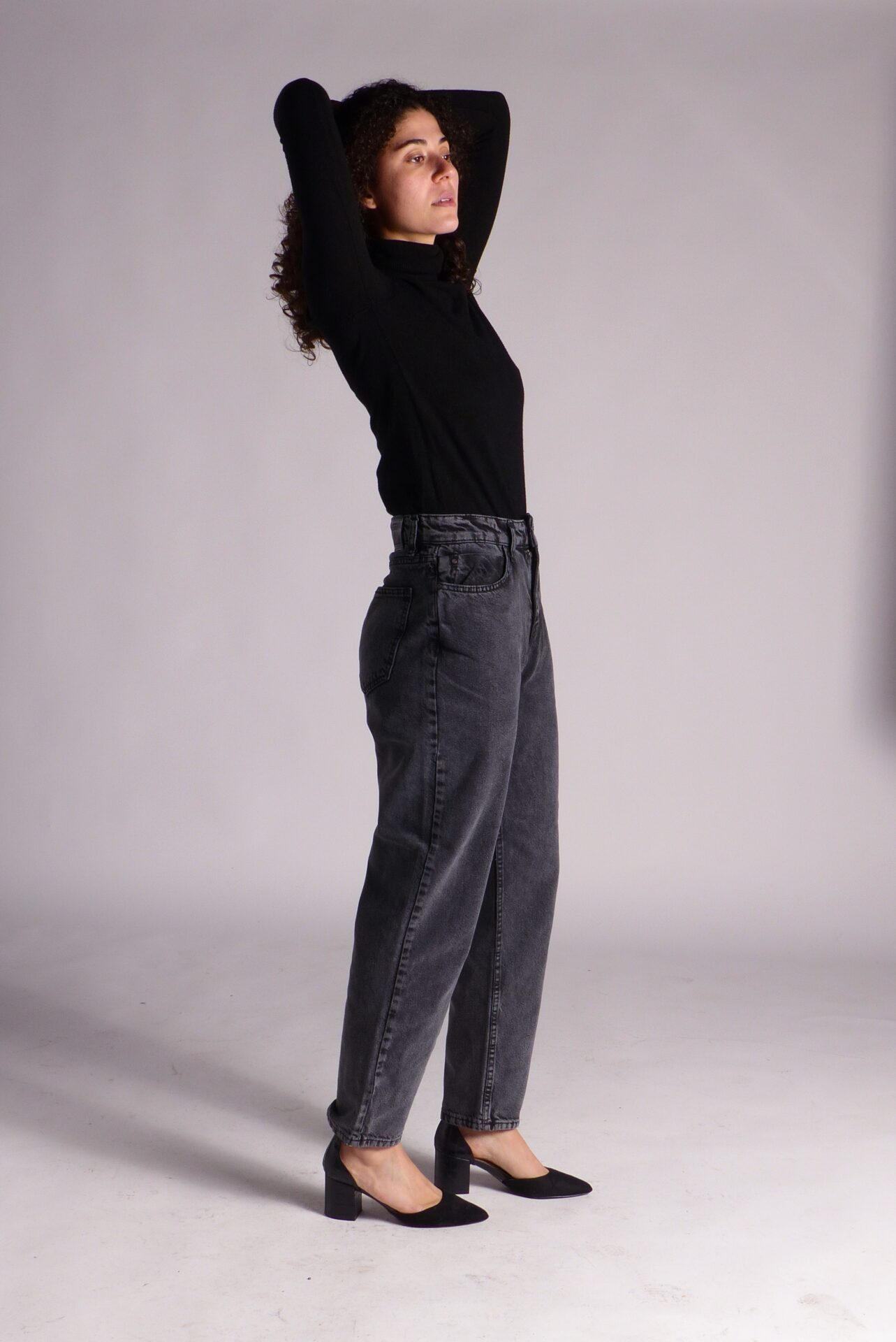 AA Spontané Rétro Mom 80's jean mom noir délavé 100% coton