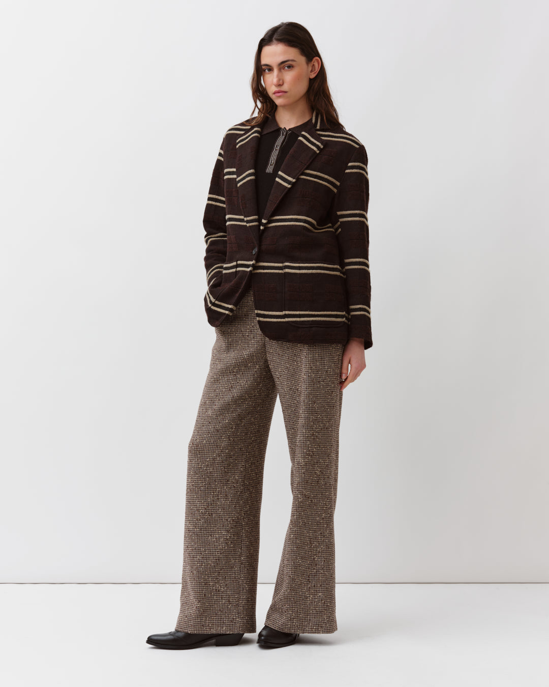 Diega Virato veste jacquard chocolat texture souple