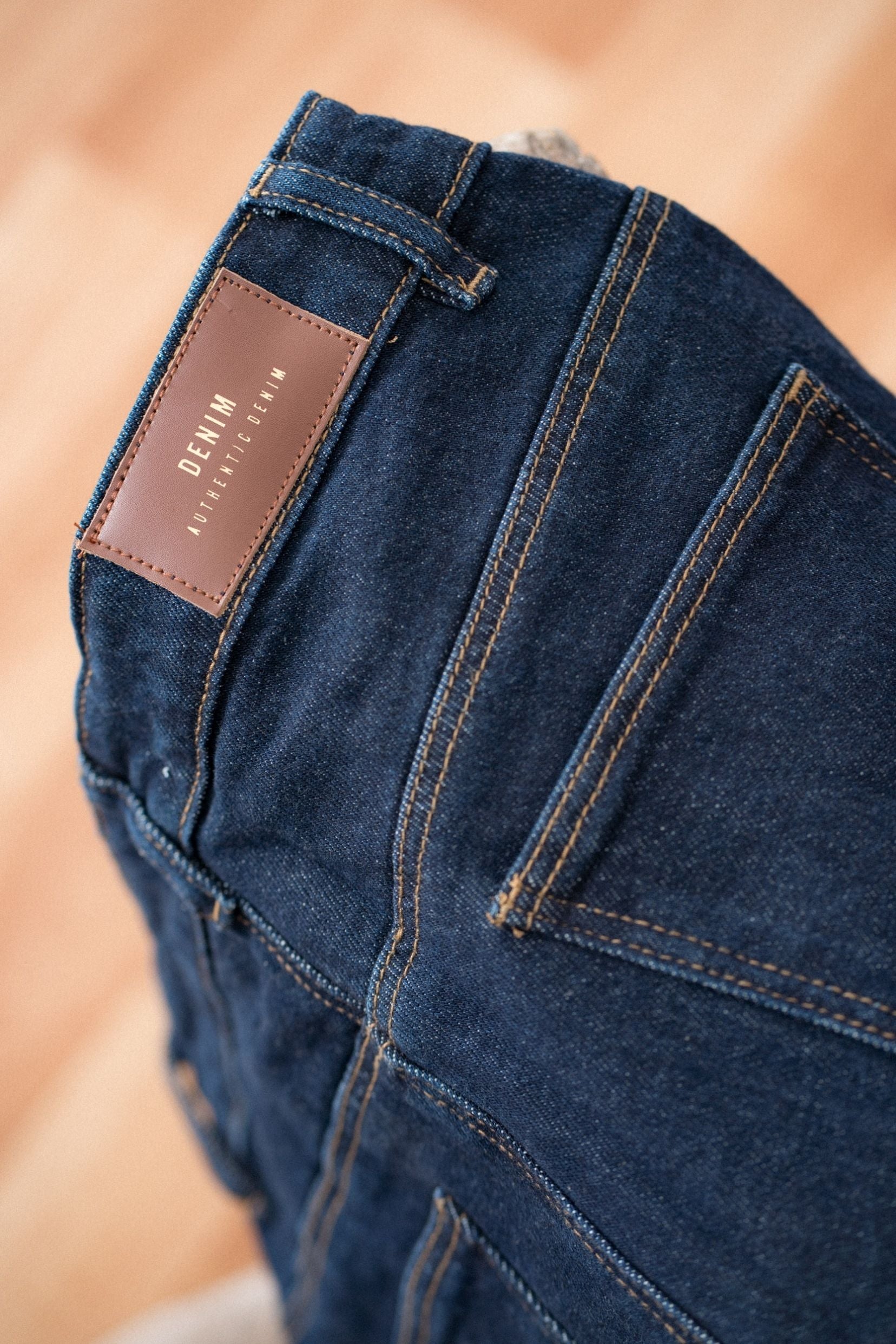 Maison Onado Haily jean droit brut foncé revers