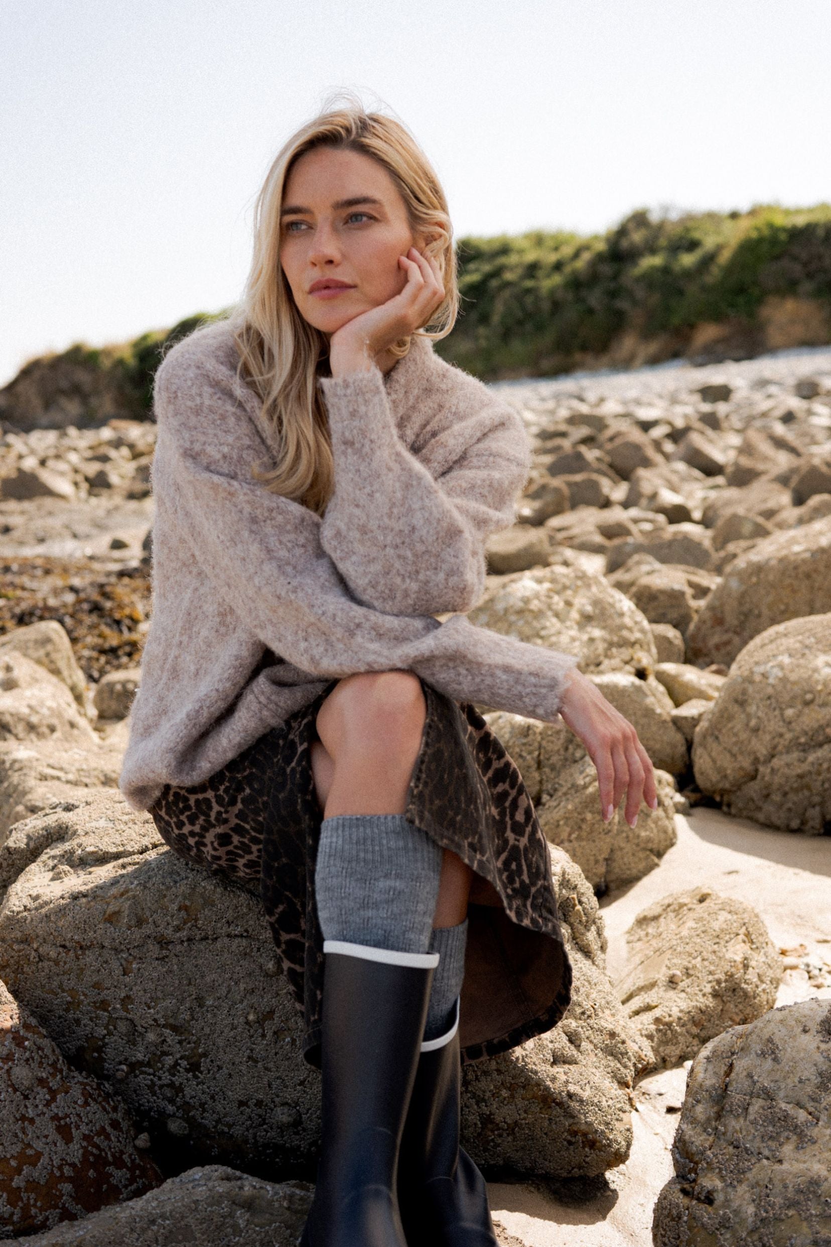 Maison Onado Romy gilet oversize taupe maille douce