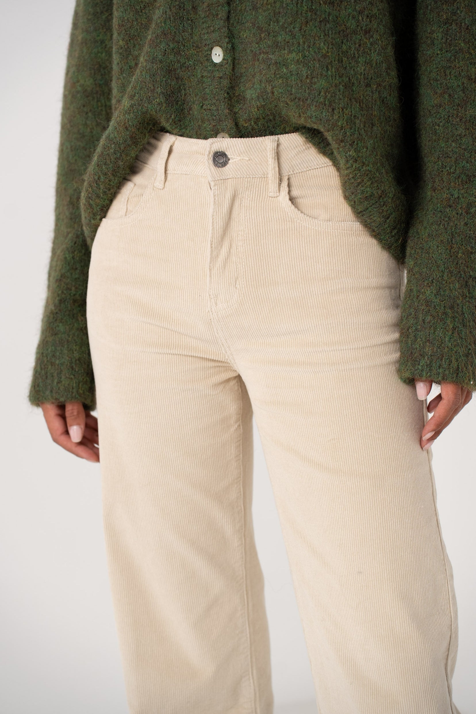 Maison Onado Giulia jean velours écru taille haute