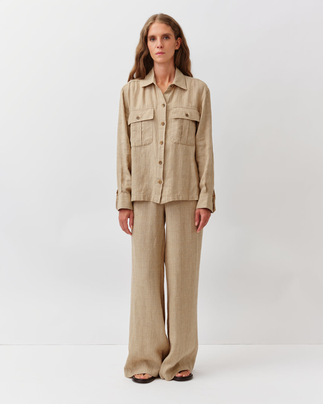 Diega Casata chemise camel à poches coupe ample