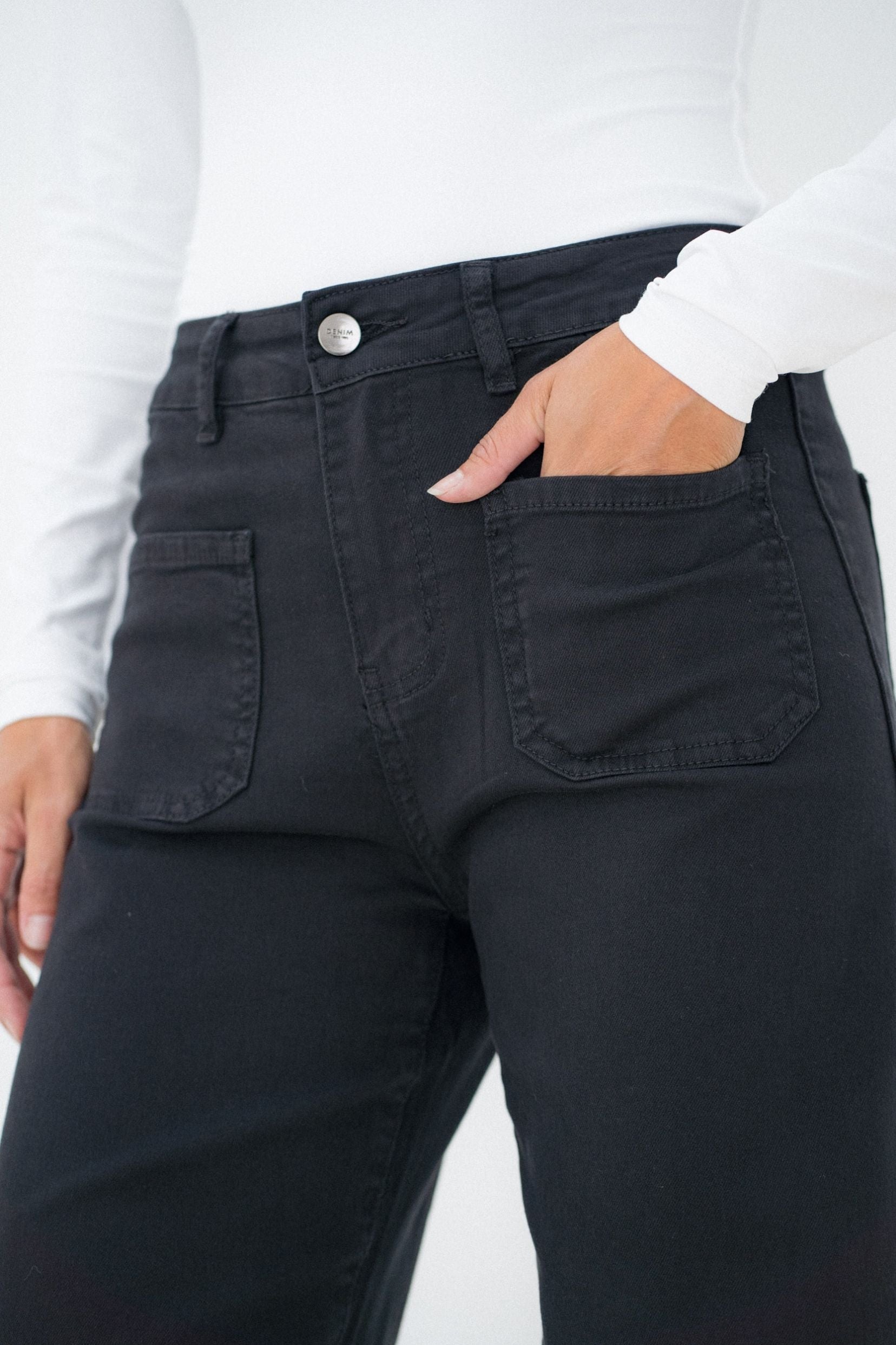 Maison Onado Selene jean droit noir taille haute
