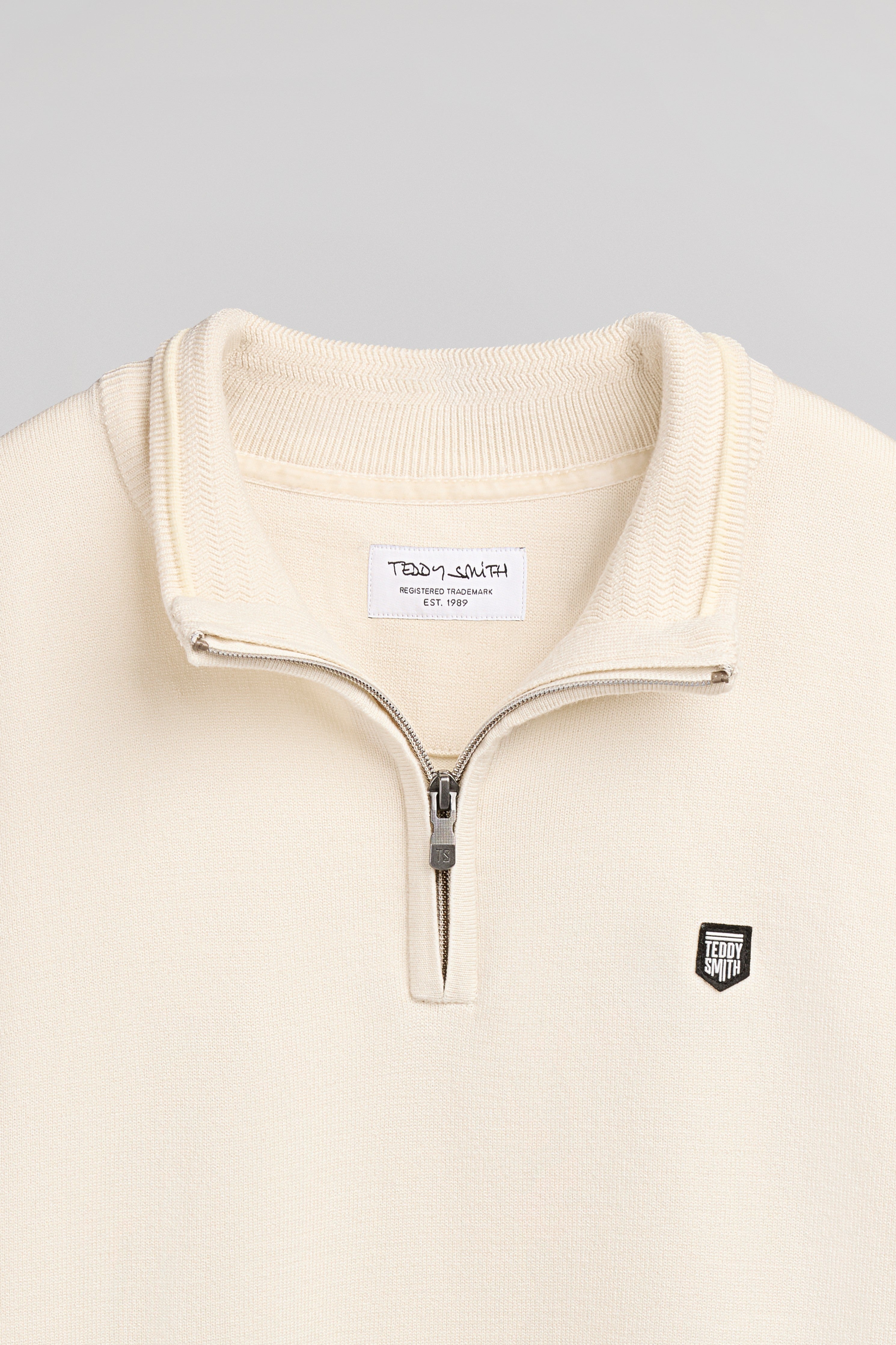 Teddy Smith P-Marty 2 pull crème col montant demi-zip