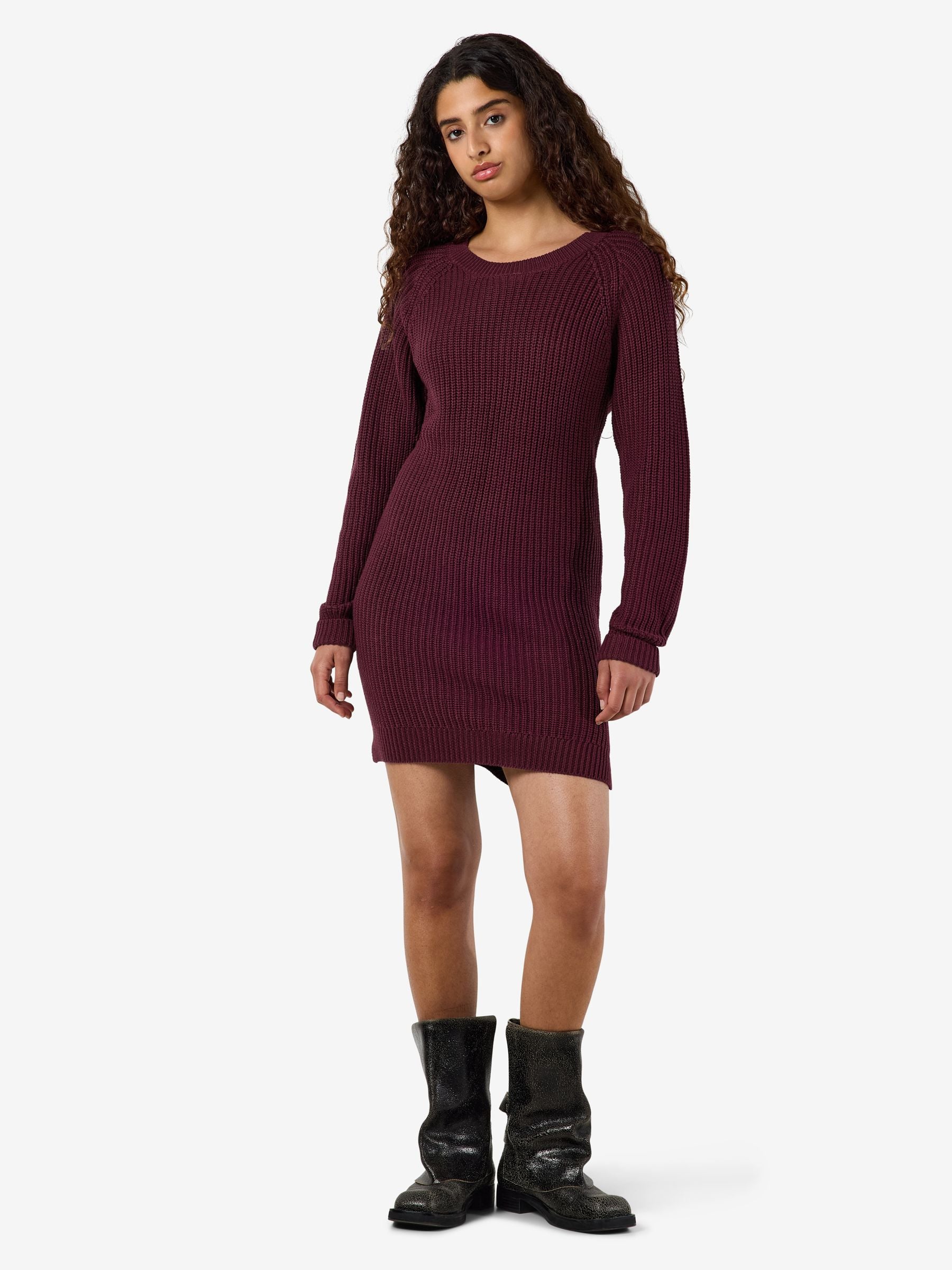 Noisy May robe pull en maille col rond coupe loose