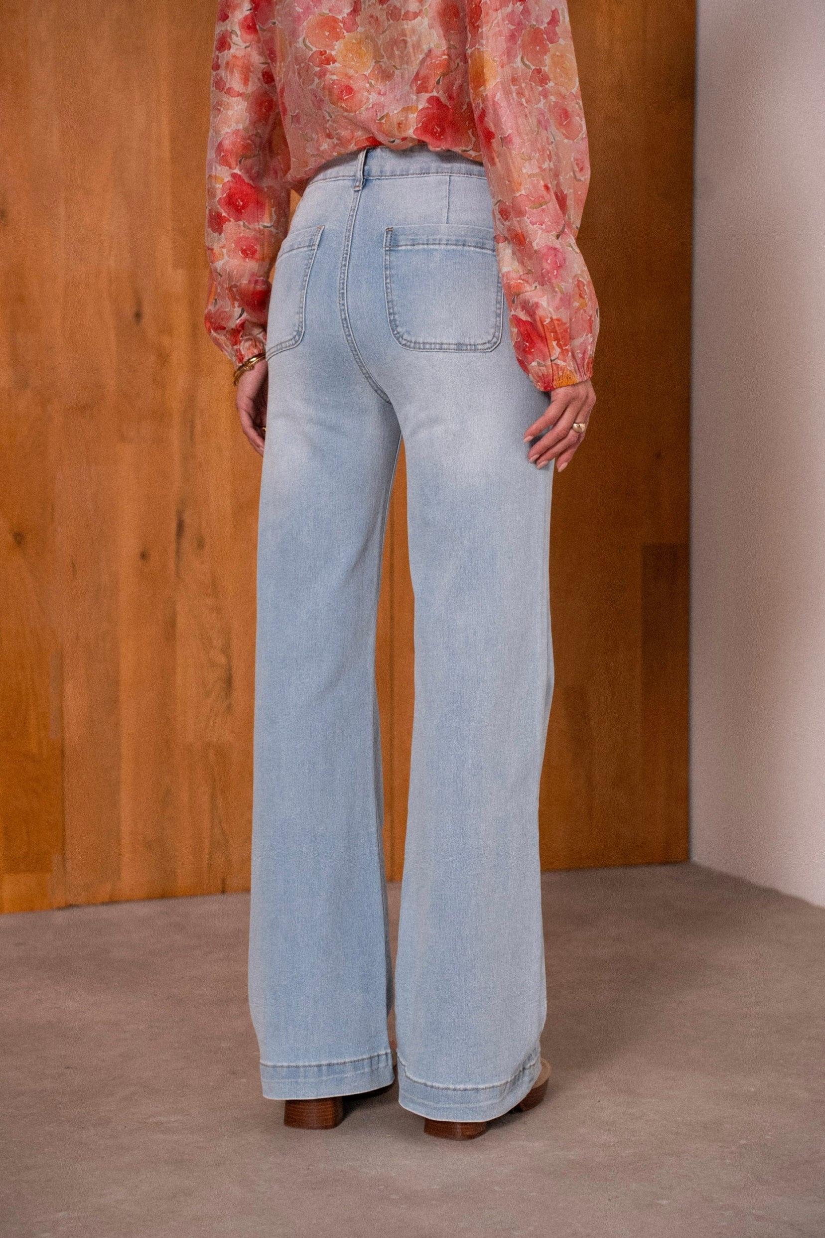Maison Onado Emy jean wide leg denim clair broderie