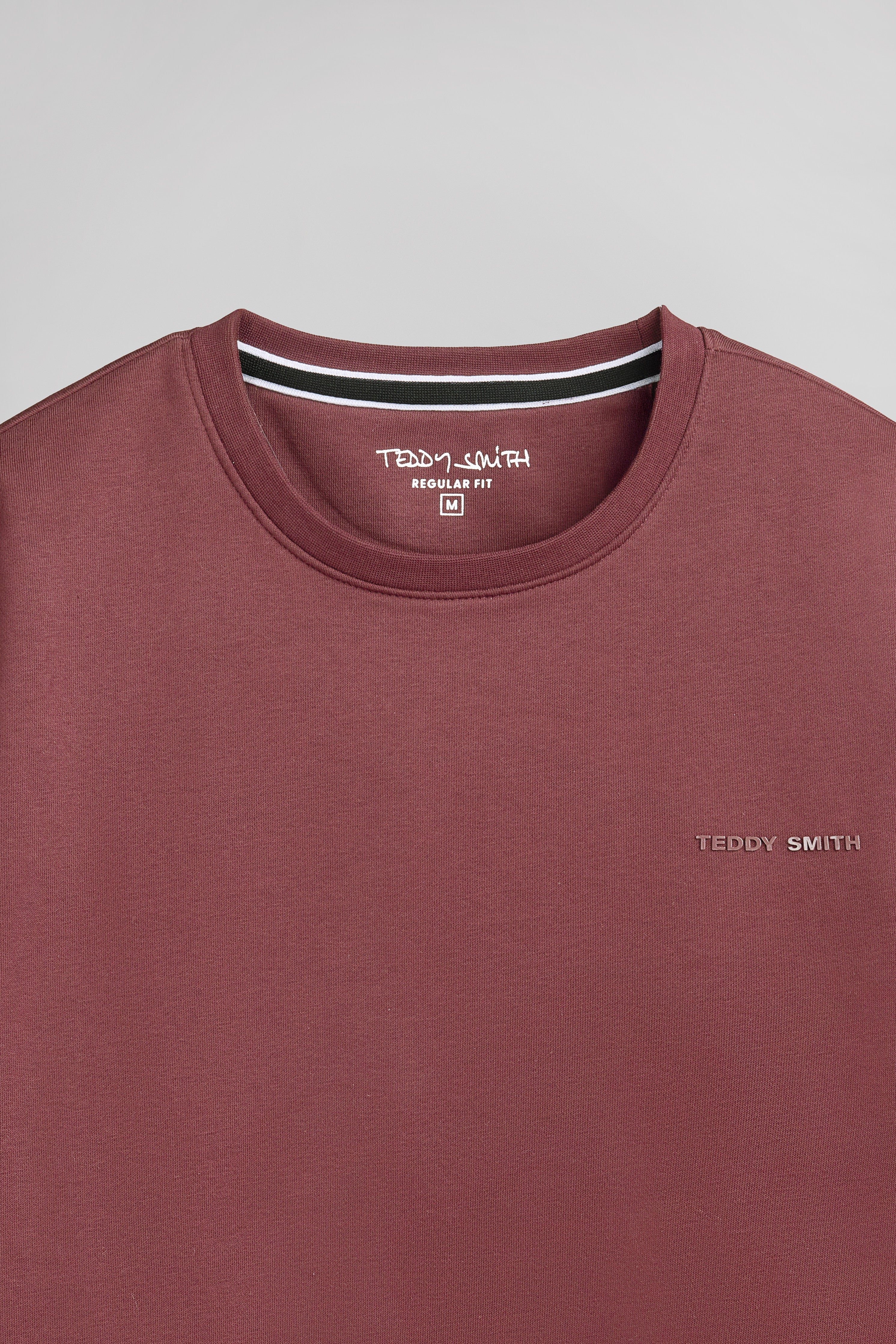 Teddy Smith S-Nark sweat col rond framboise foncé homme