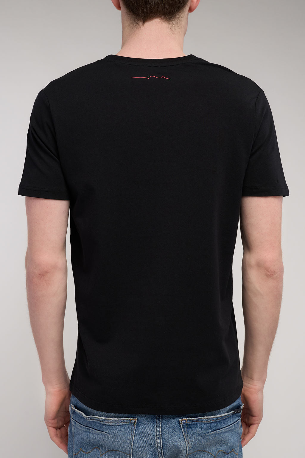 Teddy Smith Tawax 2 Noir t-shirt col V uni