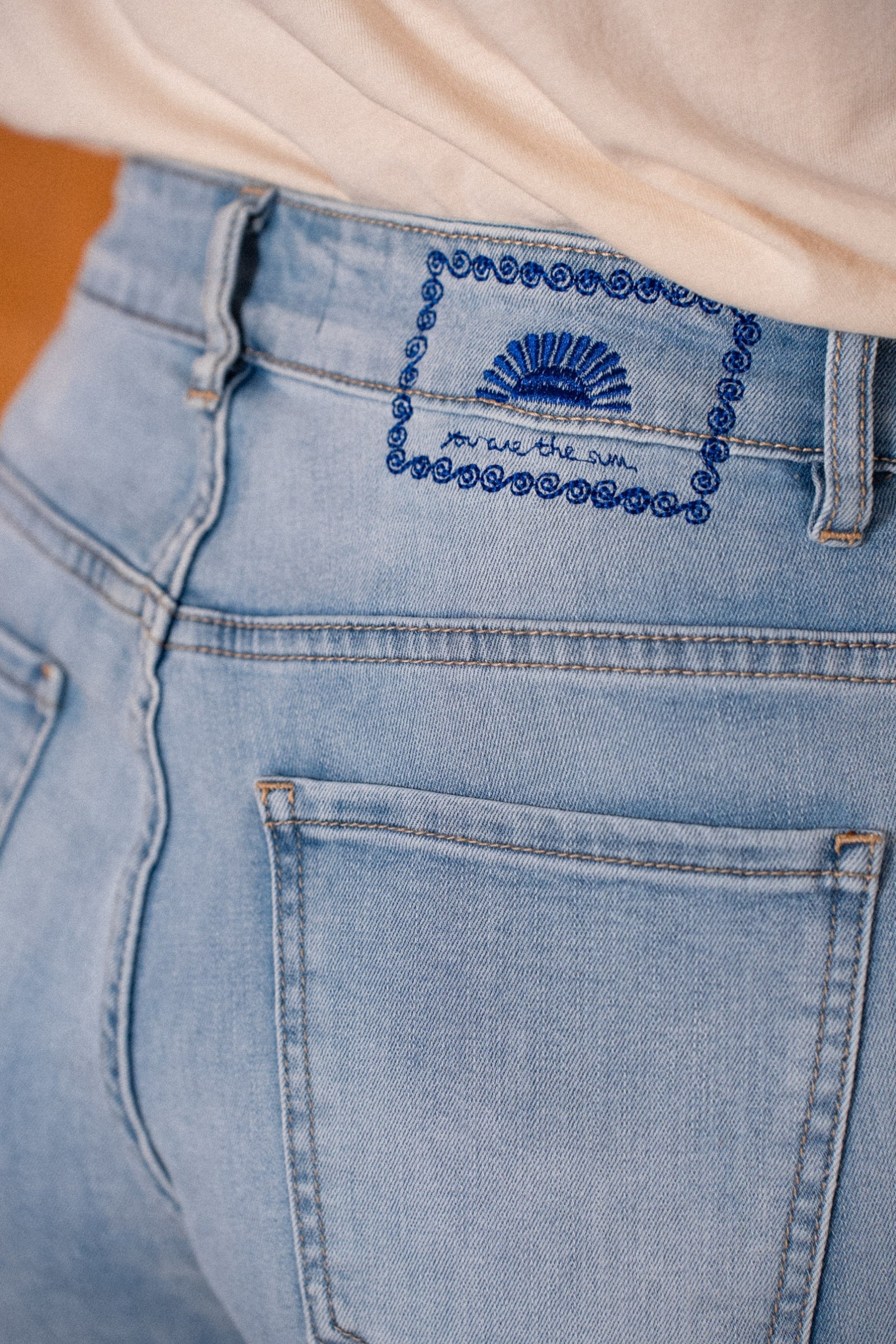 Maison Onado Max bermuda jean bleu clair ample