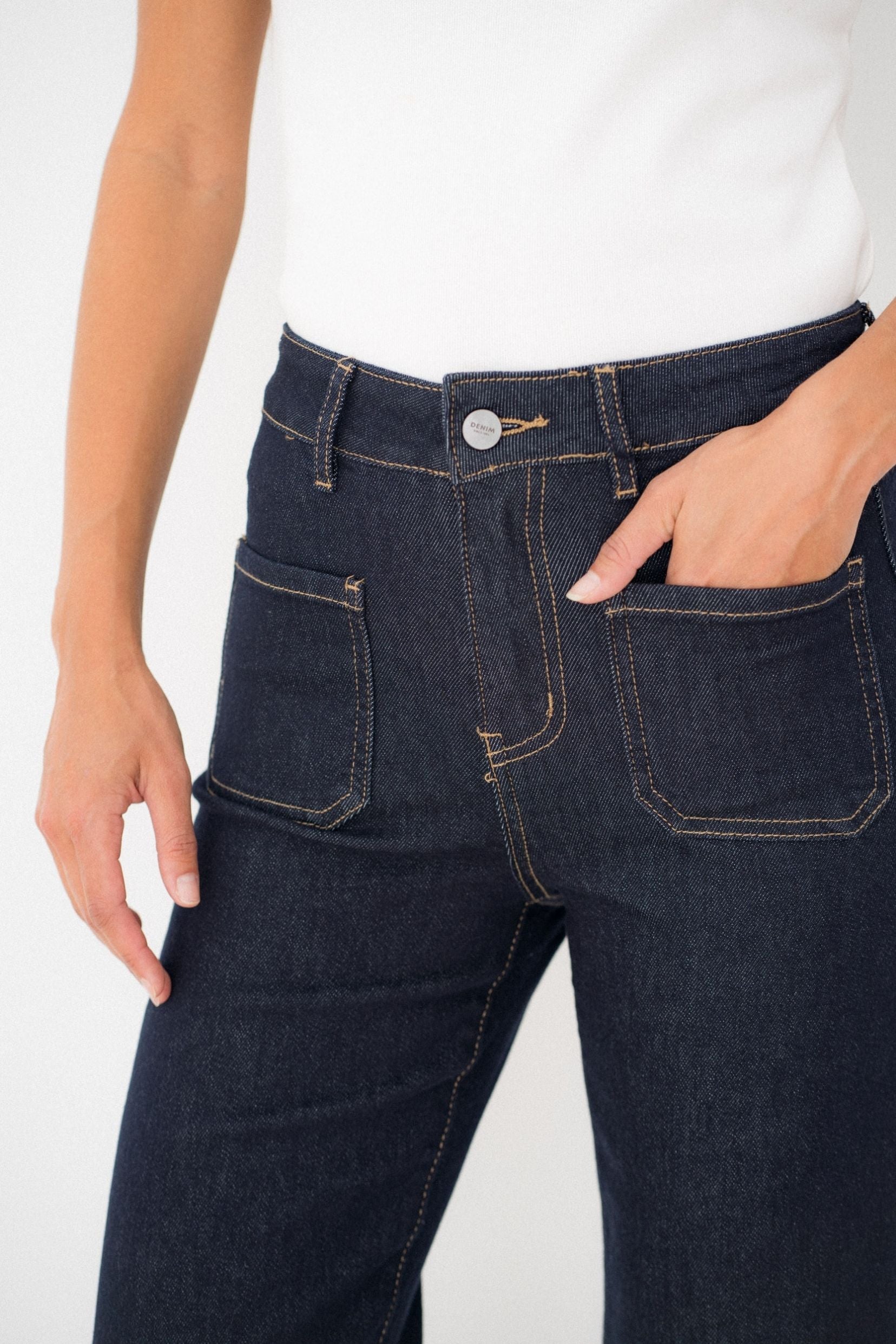 Maison Onado Bruna jean droit brut poches plaquées