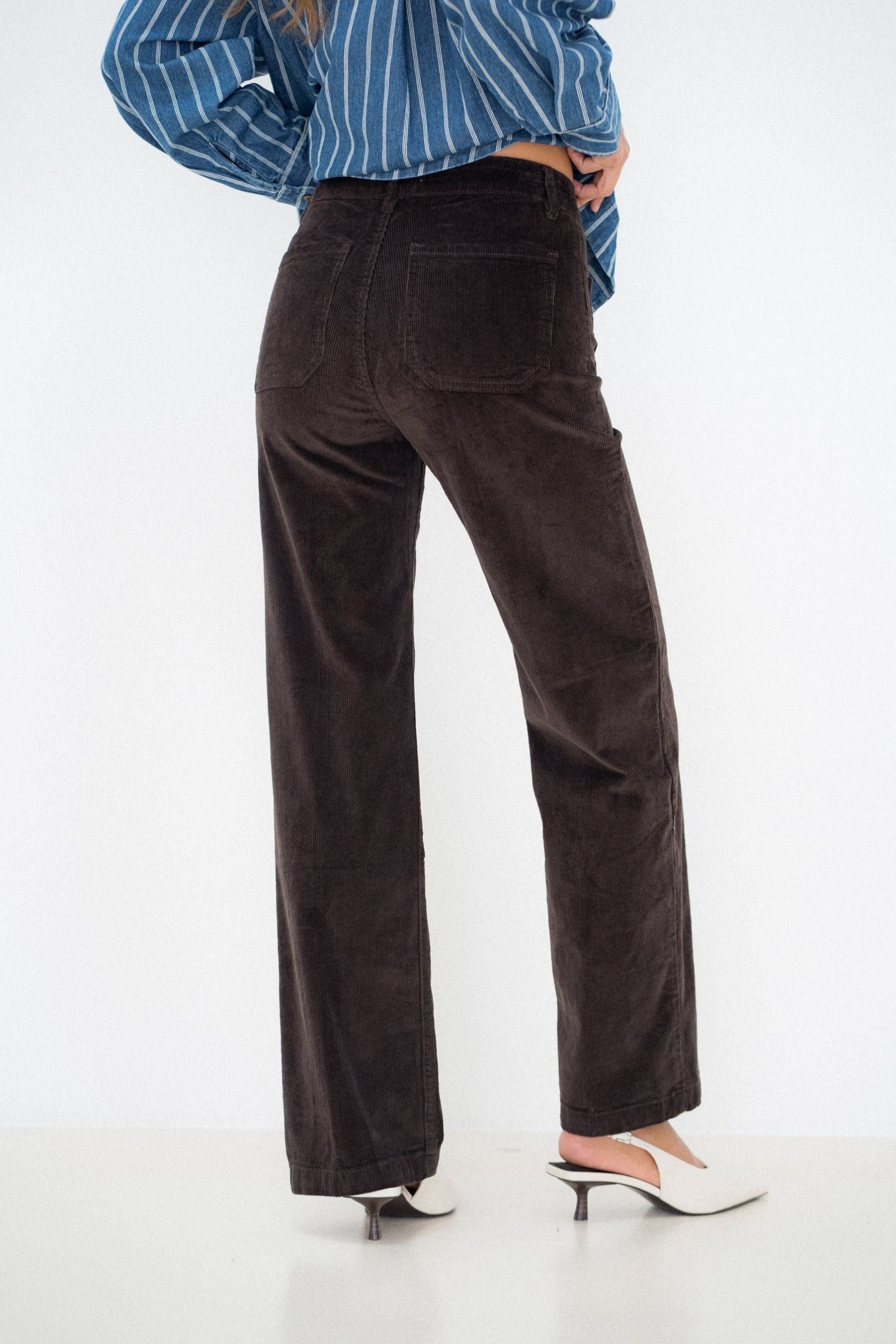 Maison Onado Anne pantalon velours chocolat poches plaquées