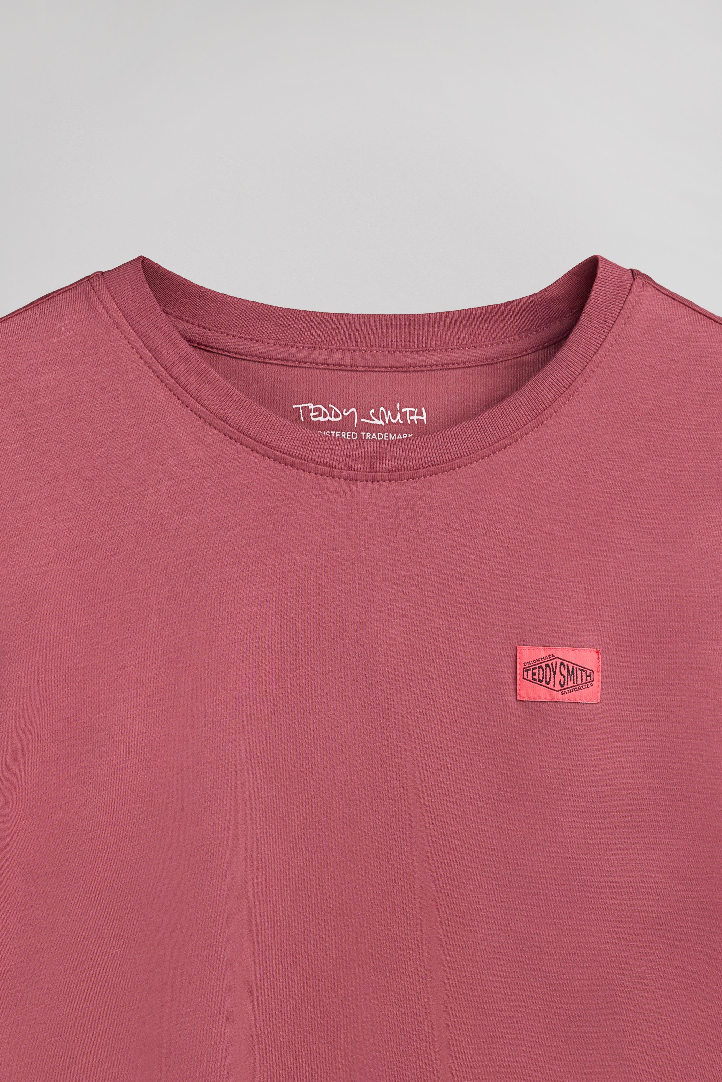 Teddy Smith T-LIONEL MC JR FRAMBOISE FONCE t-shirt garcon
