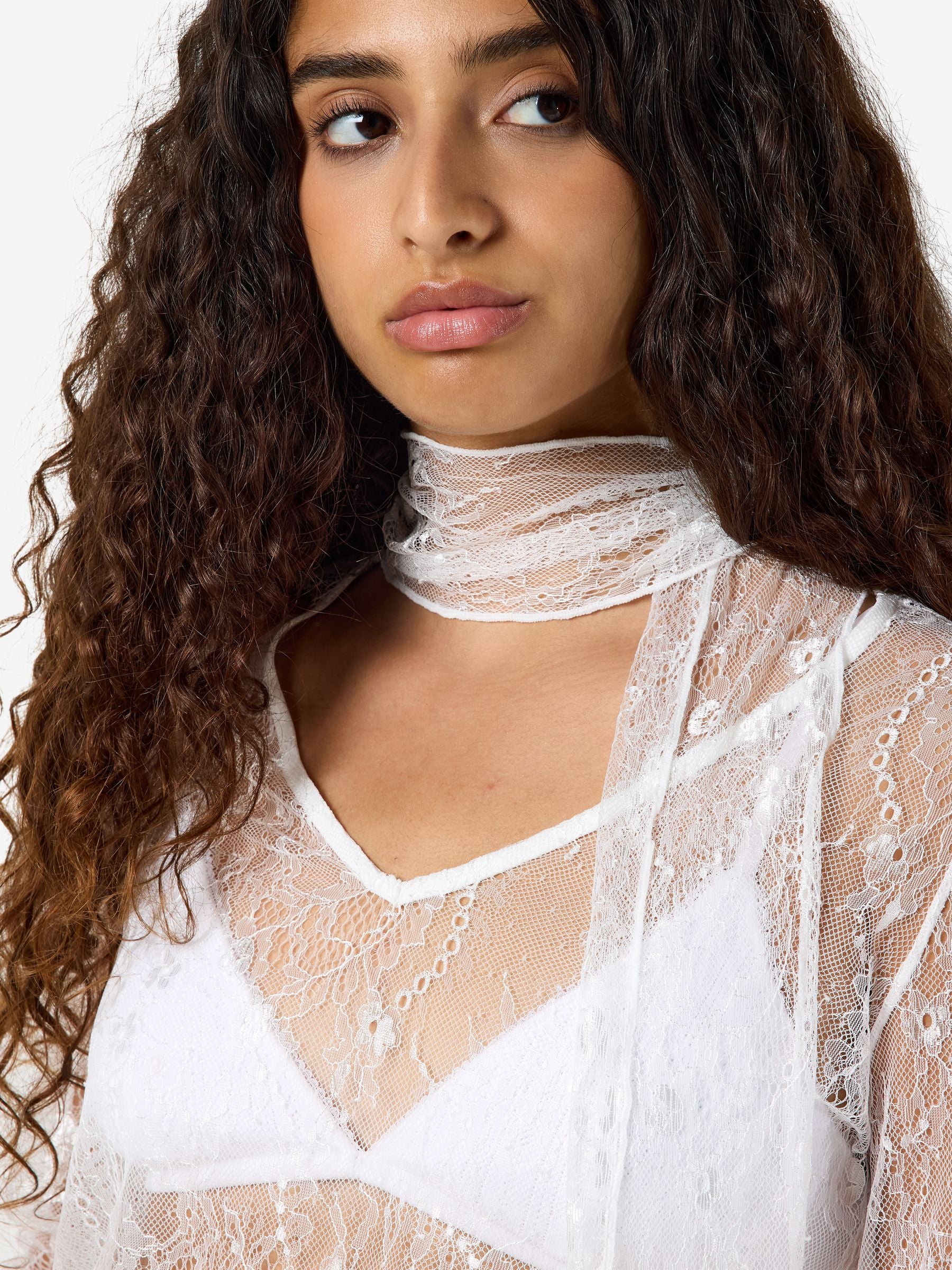 Noisy May Nmida Lace blouse dentelle col montant