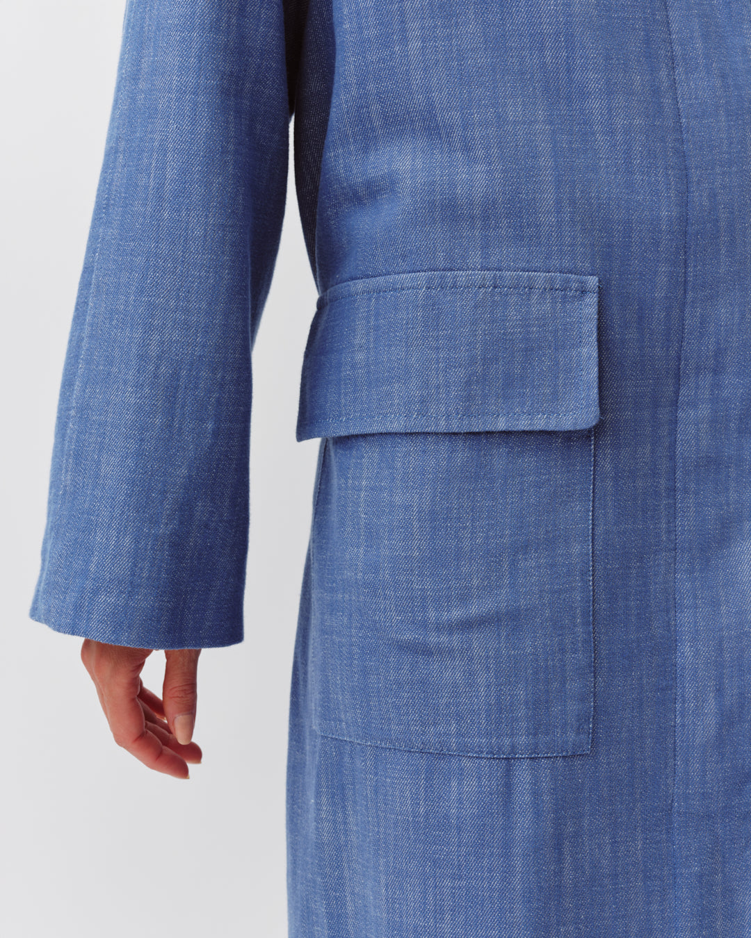 Diega Malazo manteau jean bleu coupe droite