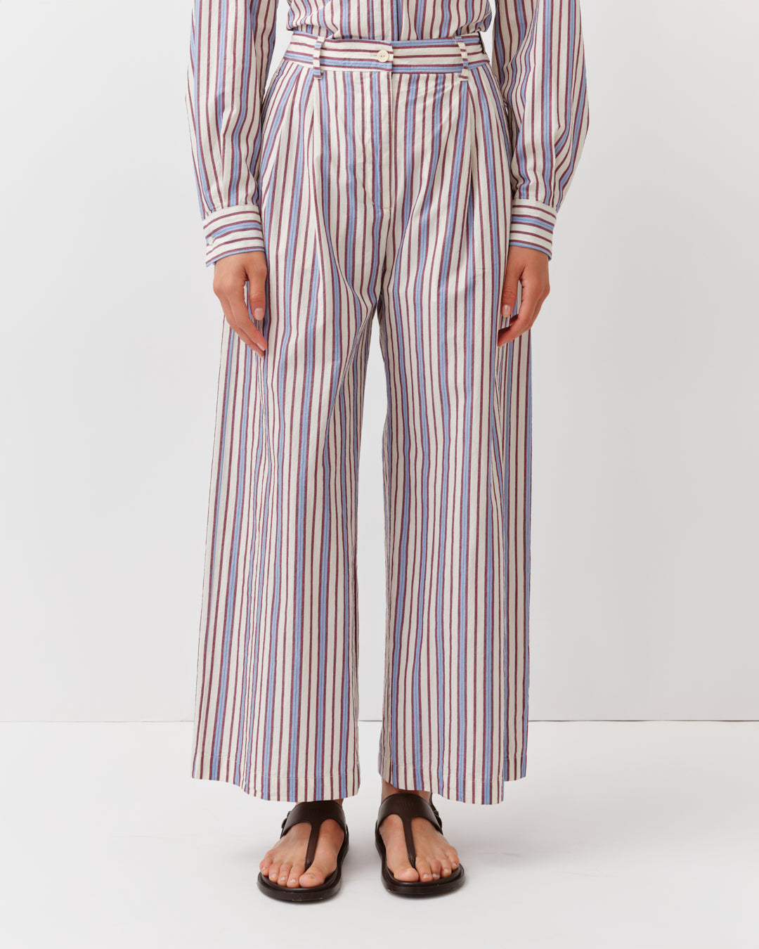 Diega Ponio pantalon ecru coupe droite
