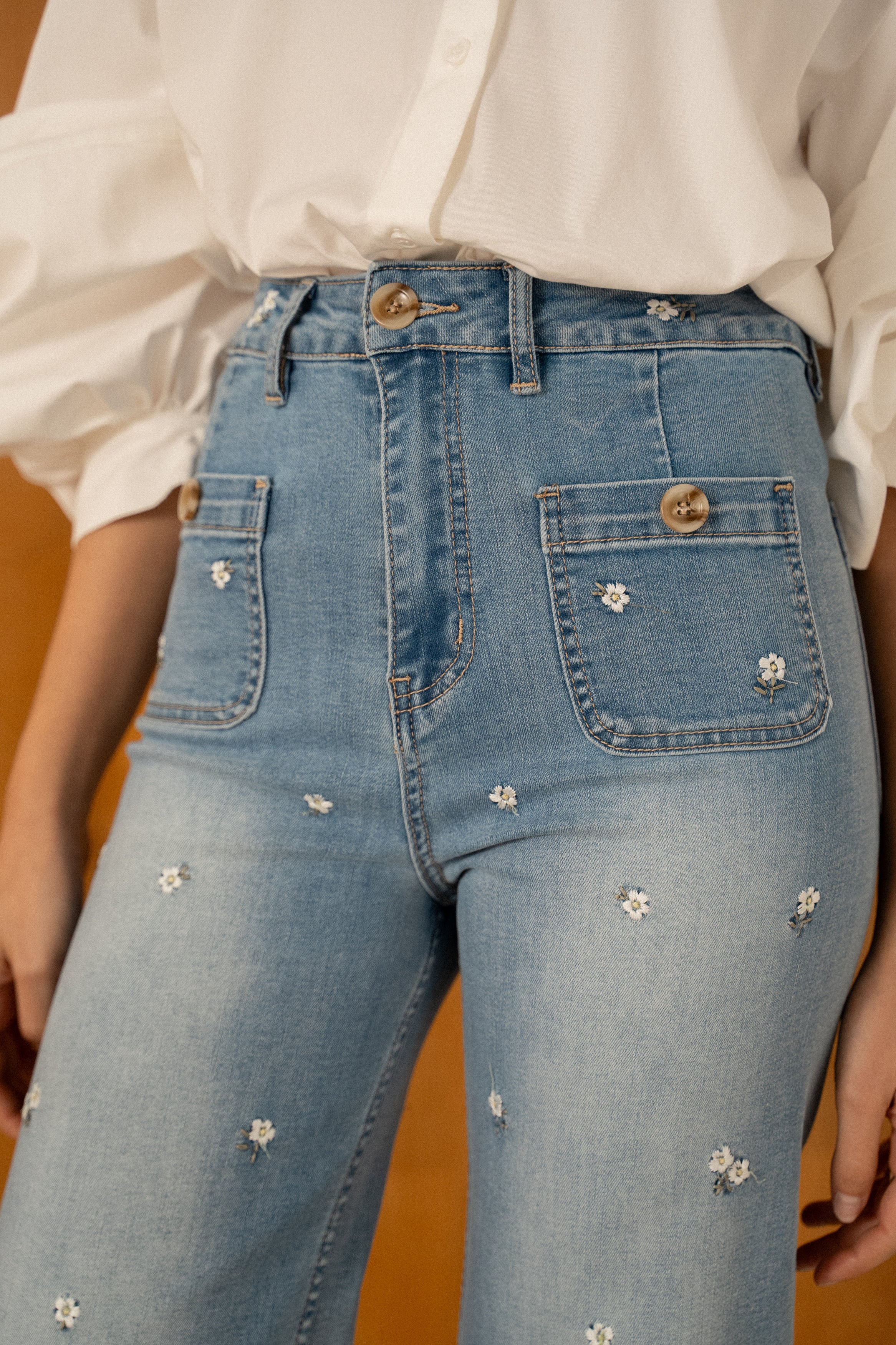 Maison Onado Juan jean wide leg bleu clair brodé