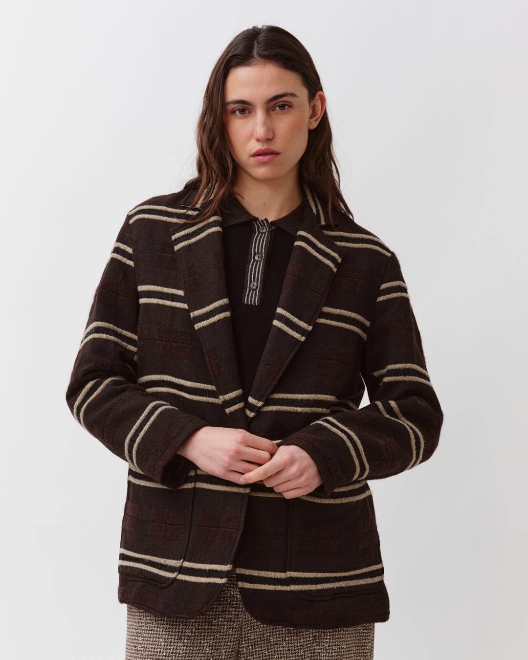 Diega Virato veste jacquard chocolat texture souple