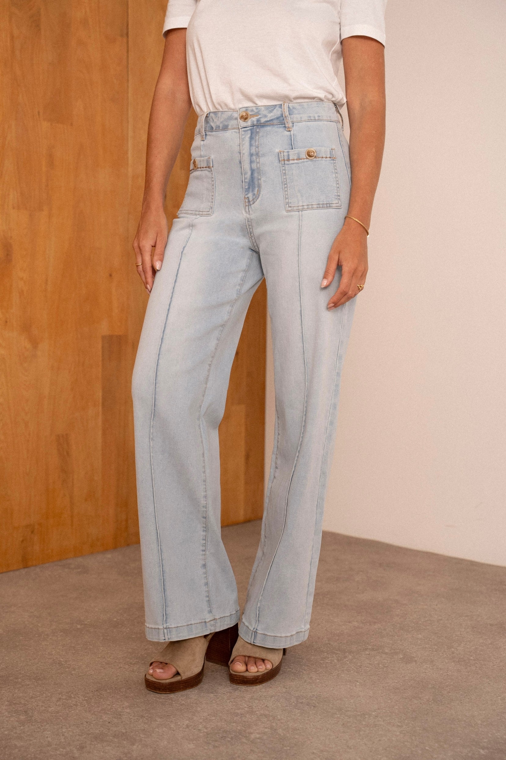 Maison Onado Floride jean wide délavé clair coutures