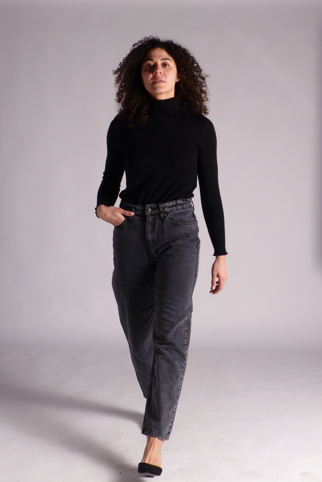 AA Spontané Rétro Mom 80's jean mom noir délavé 100% coton