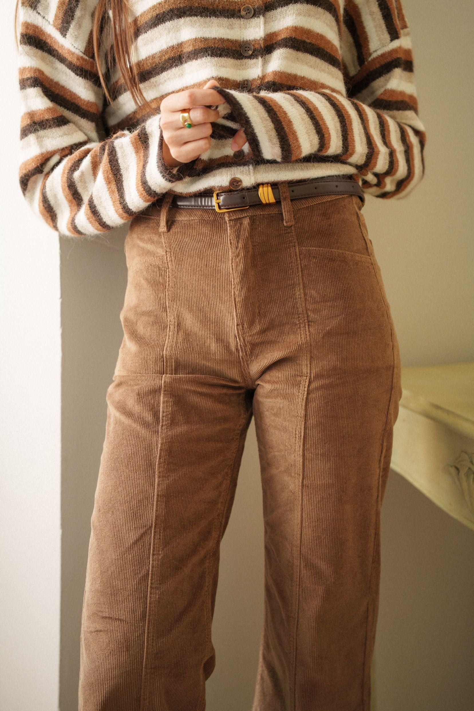 Maison Onado Eloy pantalon velours camel wide leg
