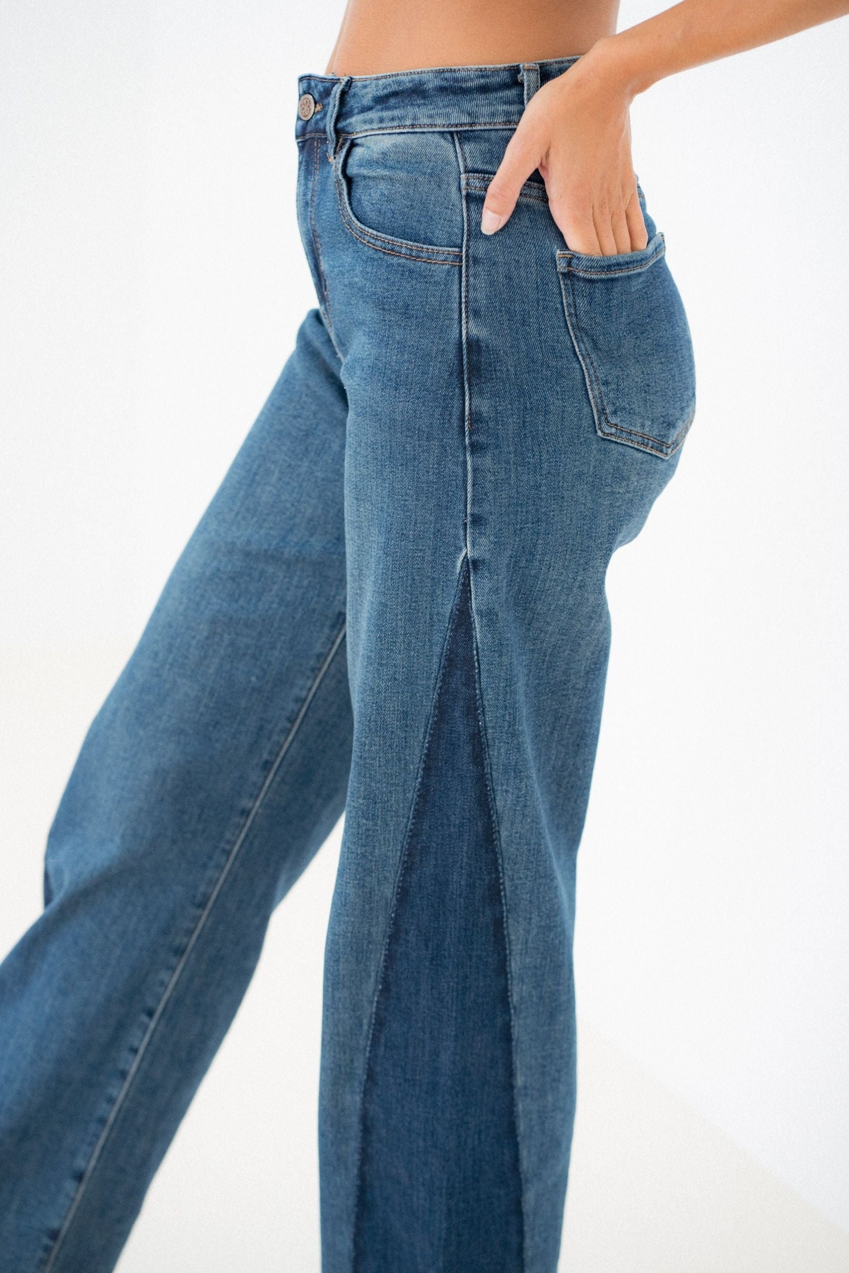 Maison Onado Samuel jean flare bleu délavé stretch