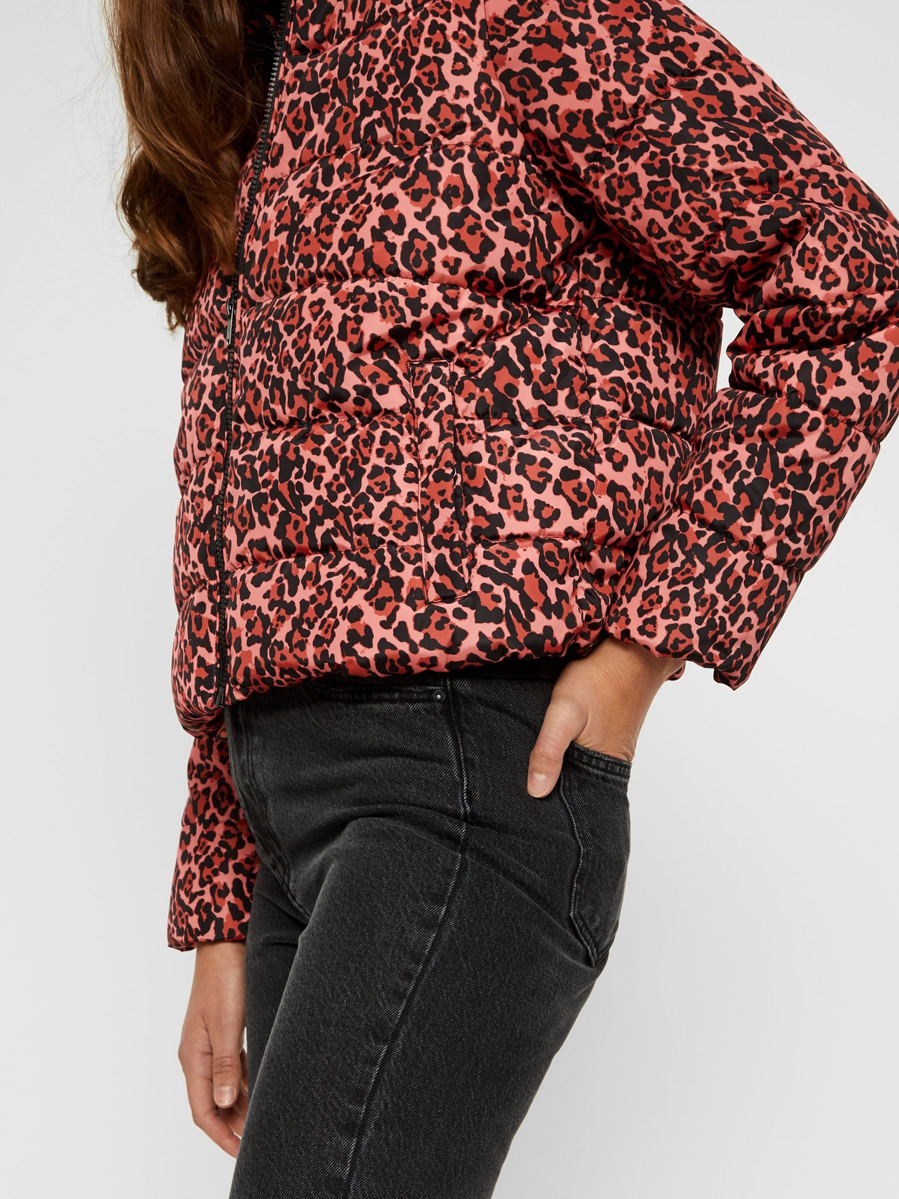 Noisy May veste matelassée imprimé zip coupe ample