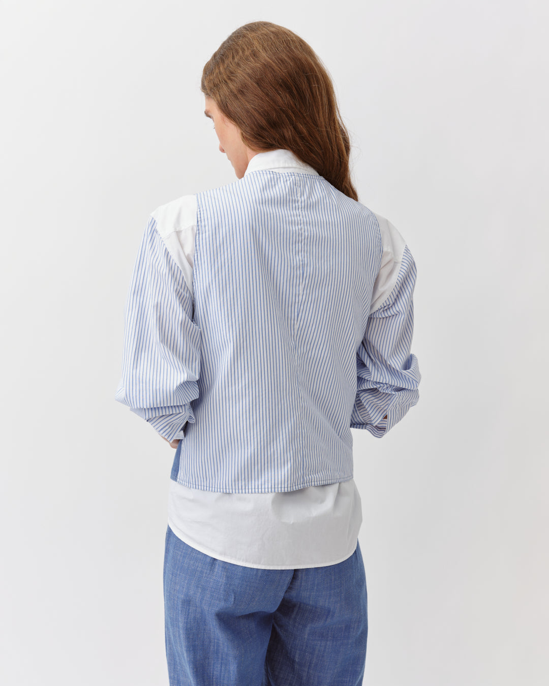 DIEGA Gamao gilet bleu brodé coupe ajustée