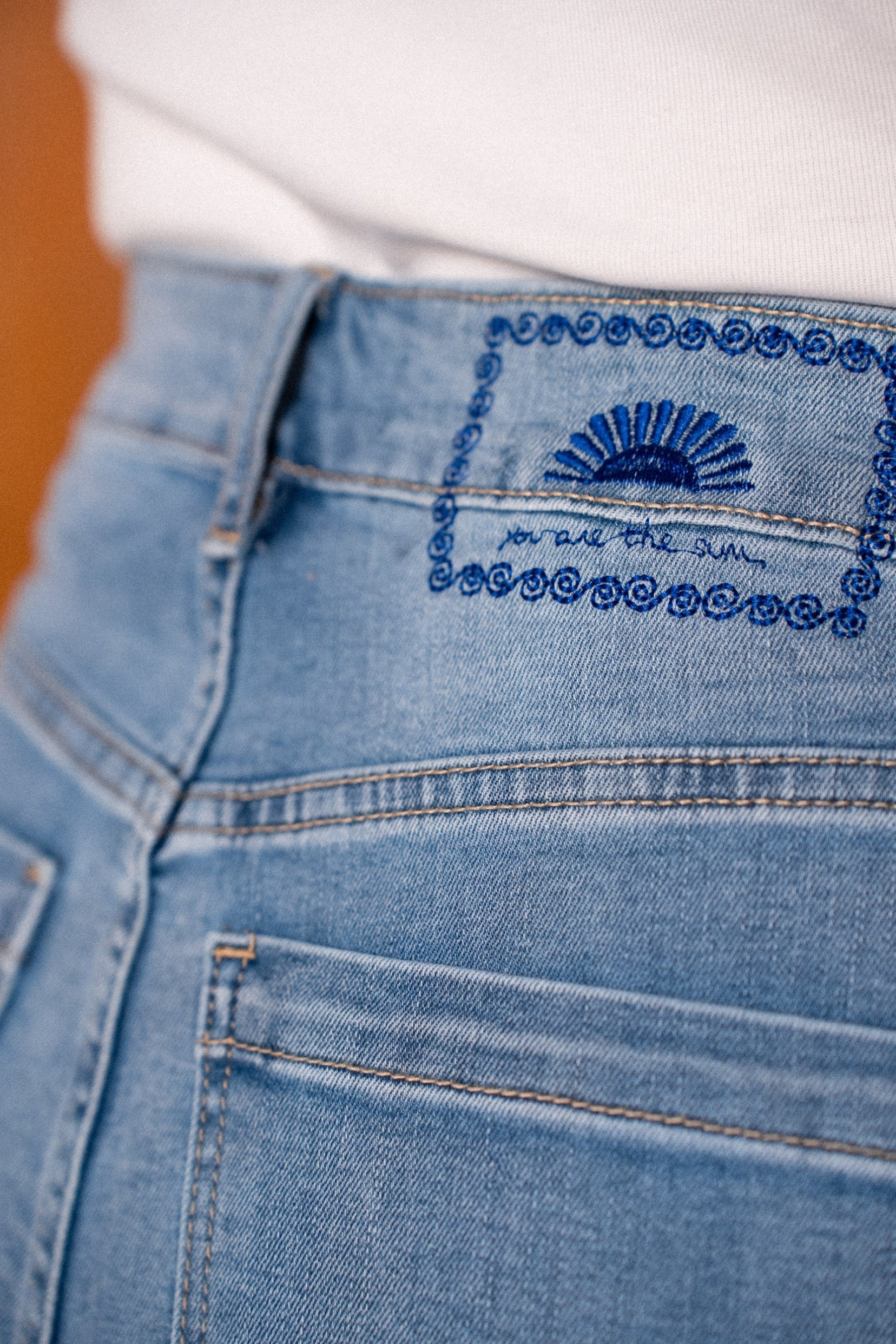Maison Onado Avana jean wide flare clair coupe évasée