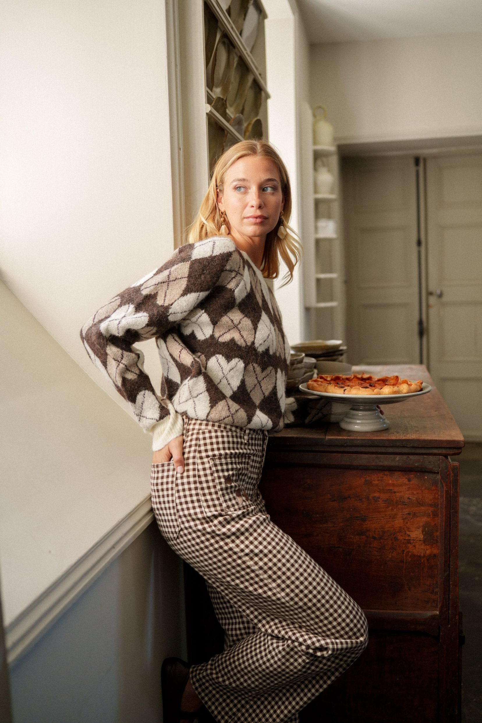 Maison Onado Colette pull chocolat motif losanges