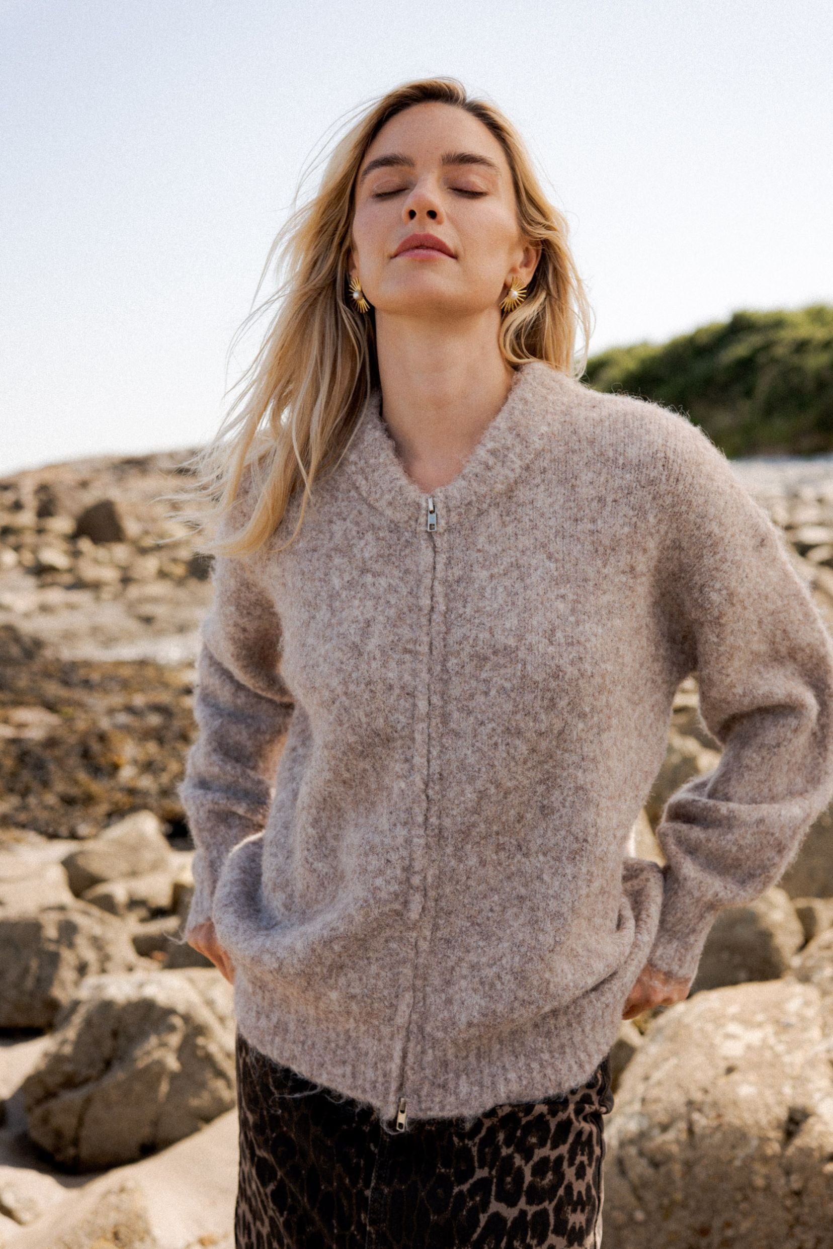 Maison Onado Romy gilet oversize taupe maille douce