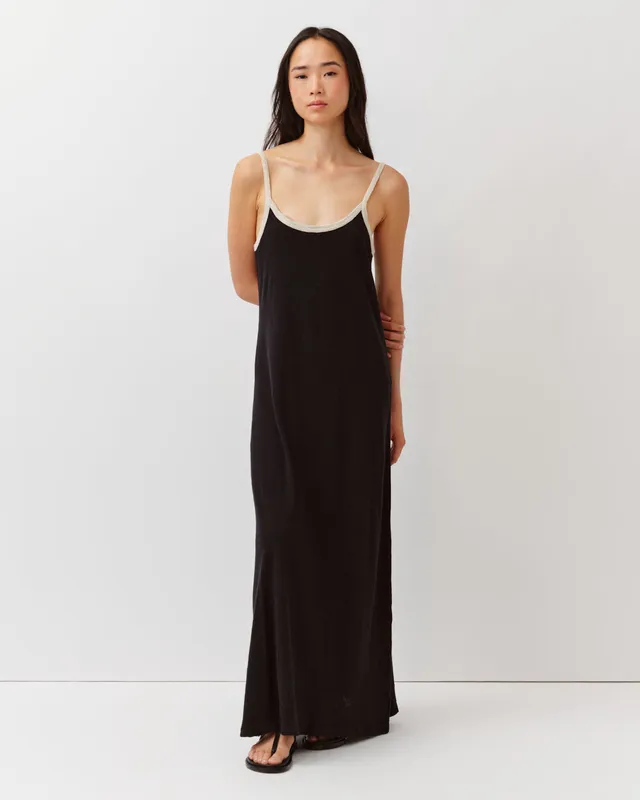 Diega Robyo robe longue noir écru à bretelles