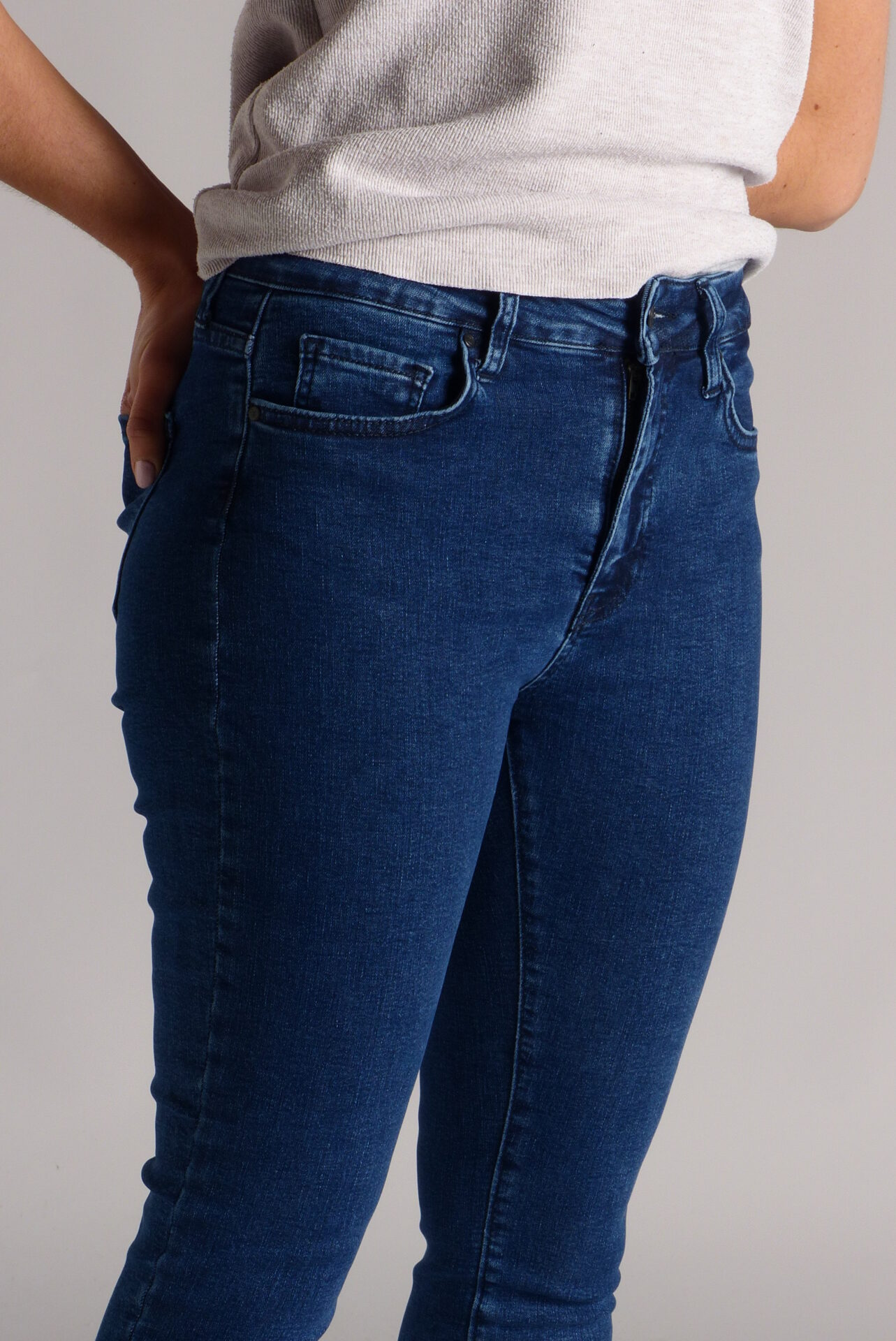 AA Spontané Skinny Ultra Confortable jean bleu foncé stretch