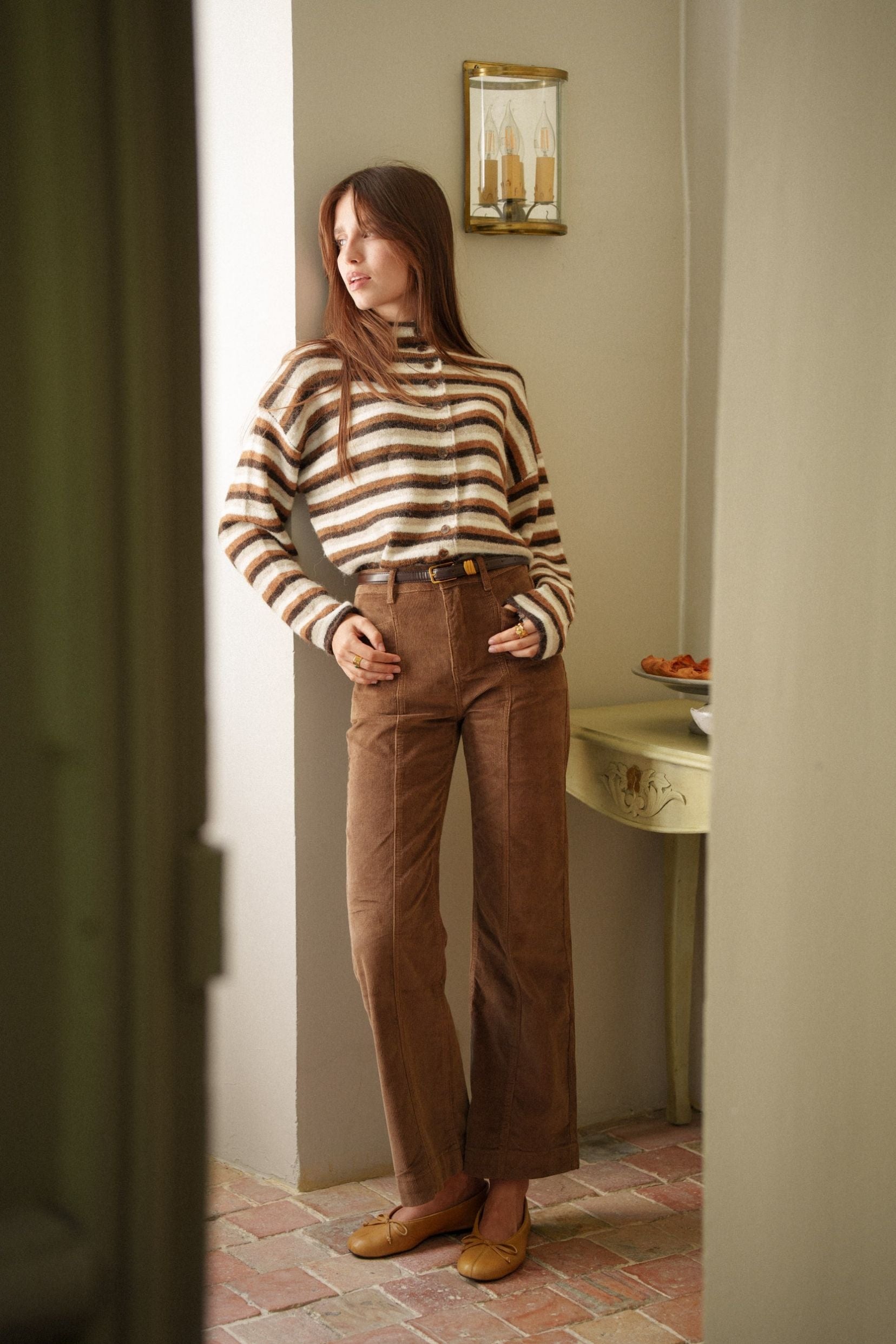 Maison Onado Eloy pantalon velours camel wide leg