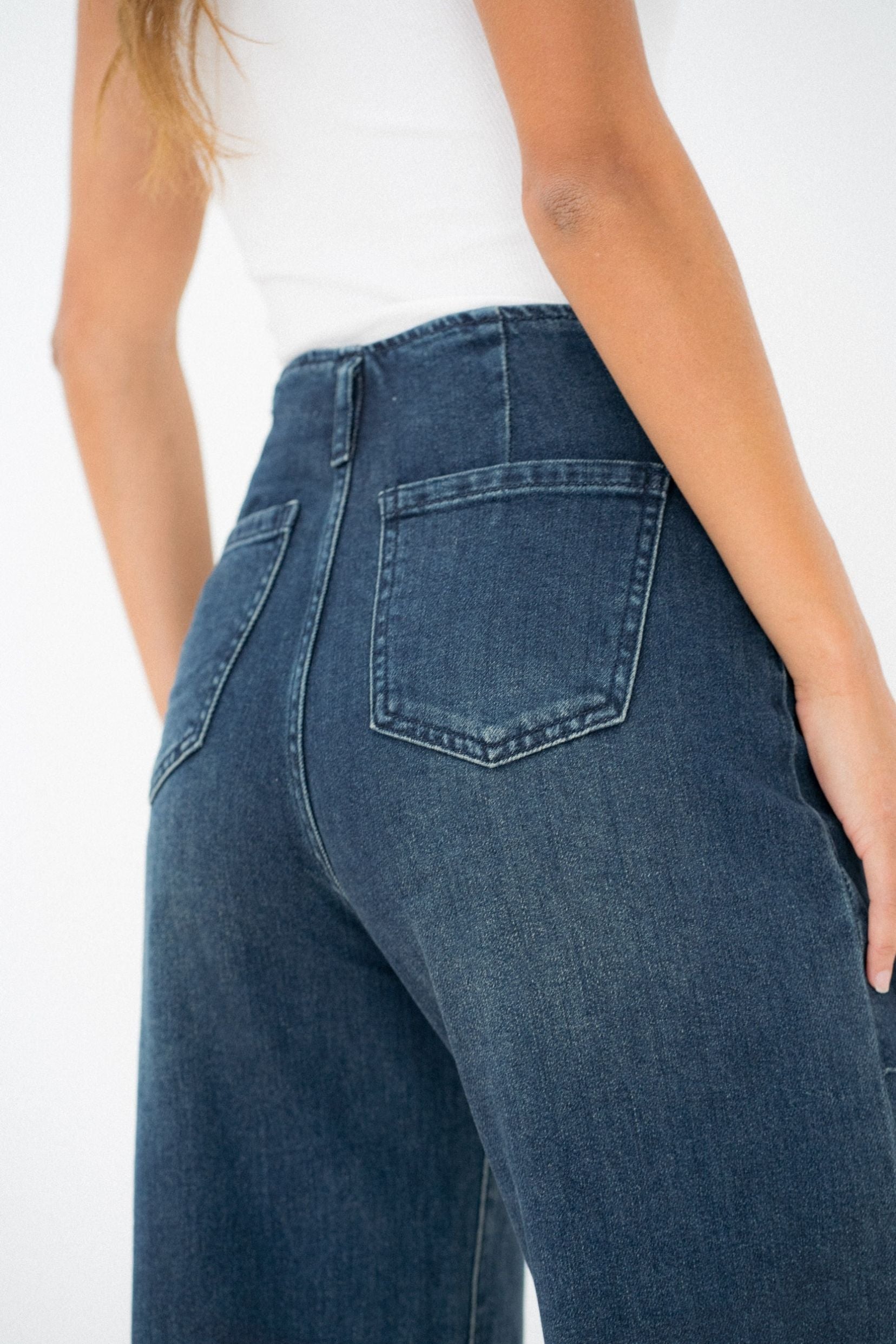 Maison Onado Mina jean wide bleu délavé poches V