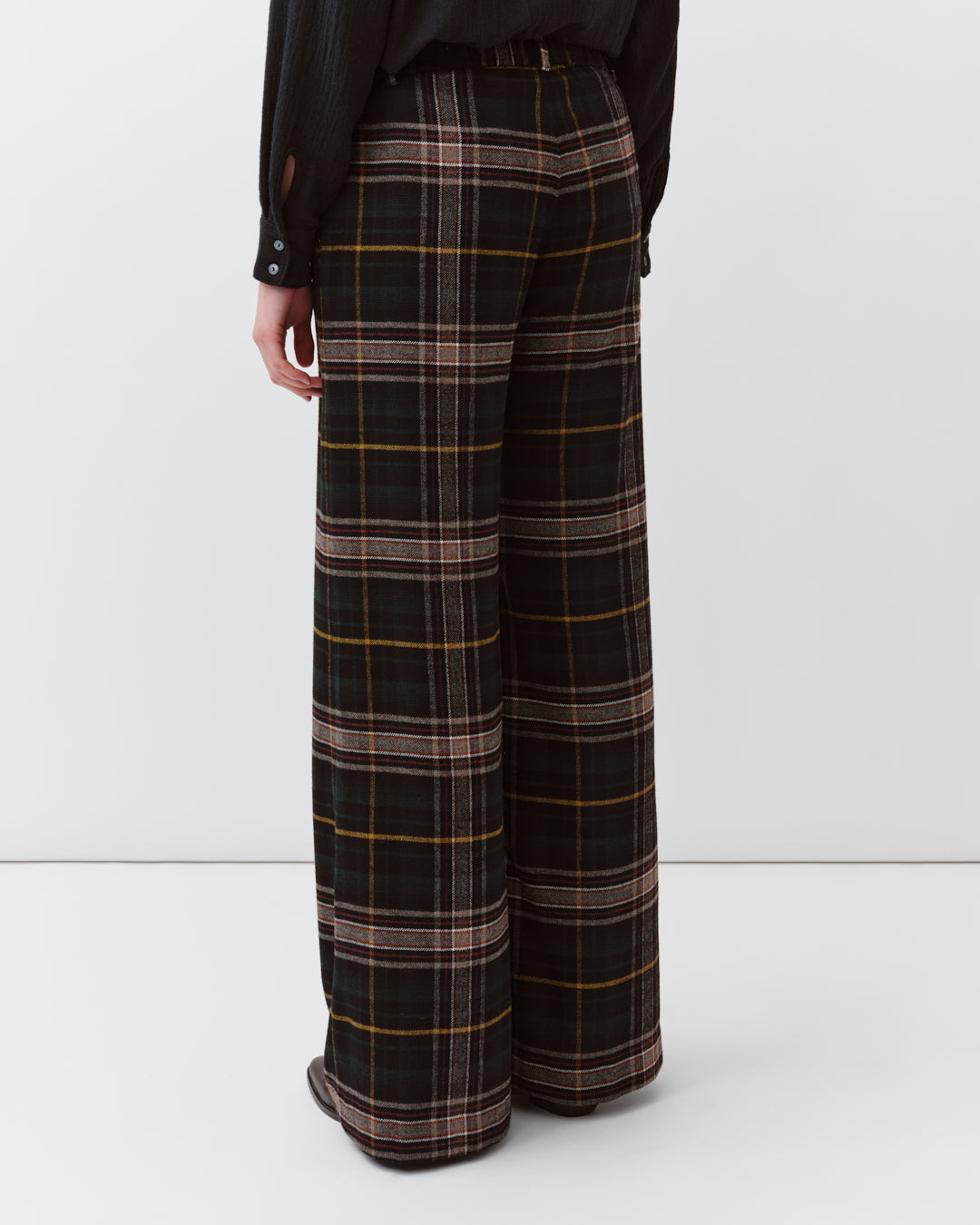 DIEGA PIEDRO pantalon noir vert brique à carreaux