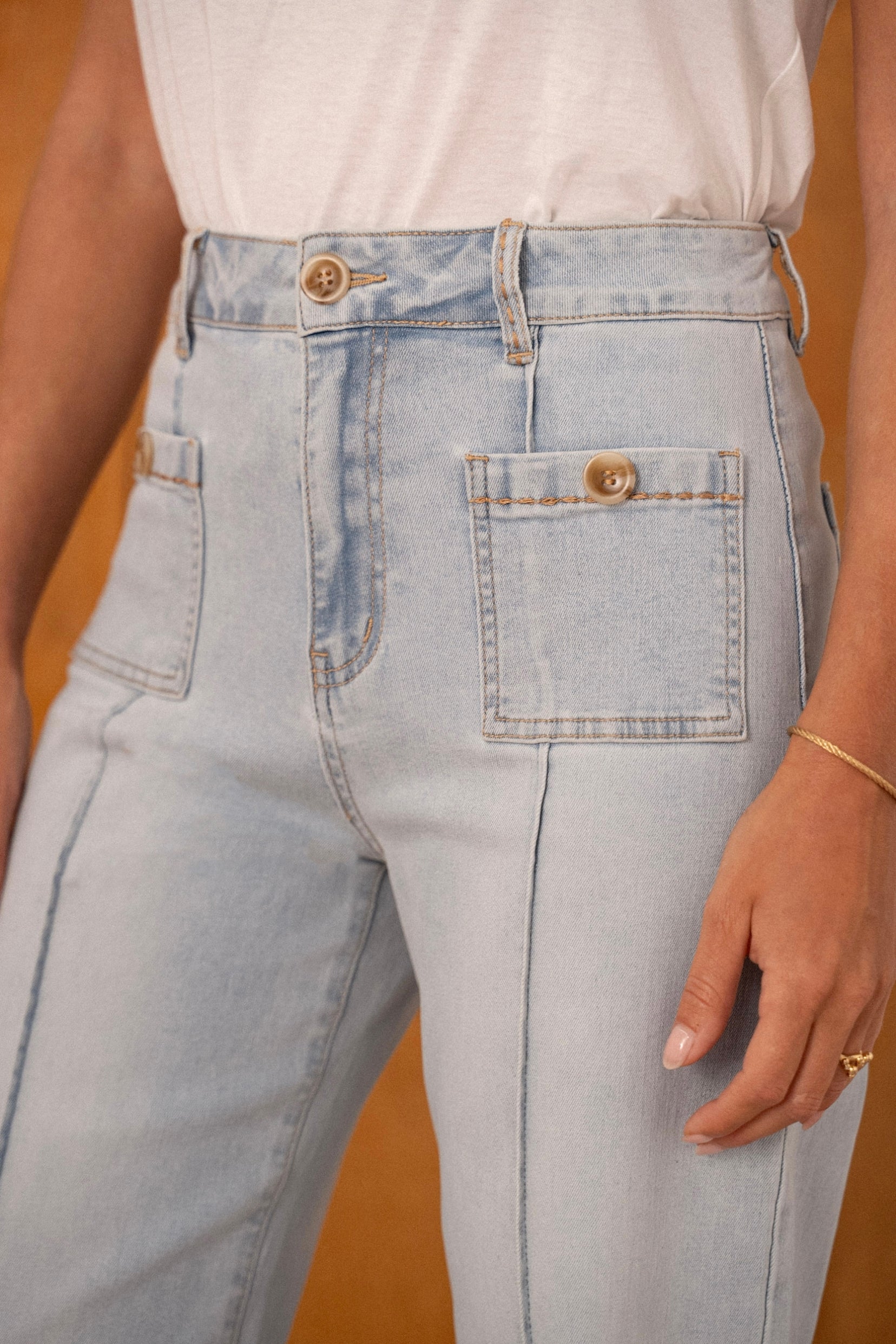 Maison Onado Floride jean wide délavé clair coutures